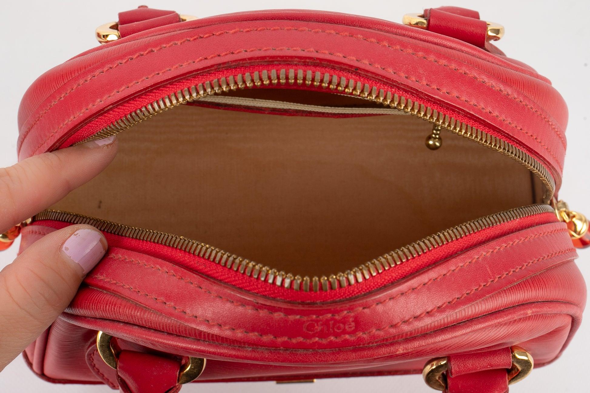 Chloé - Sacoche en cuir de veau pressé rouge en vente 3