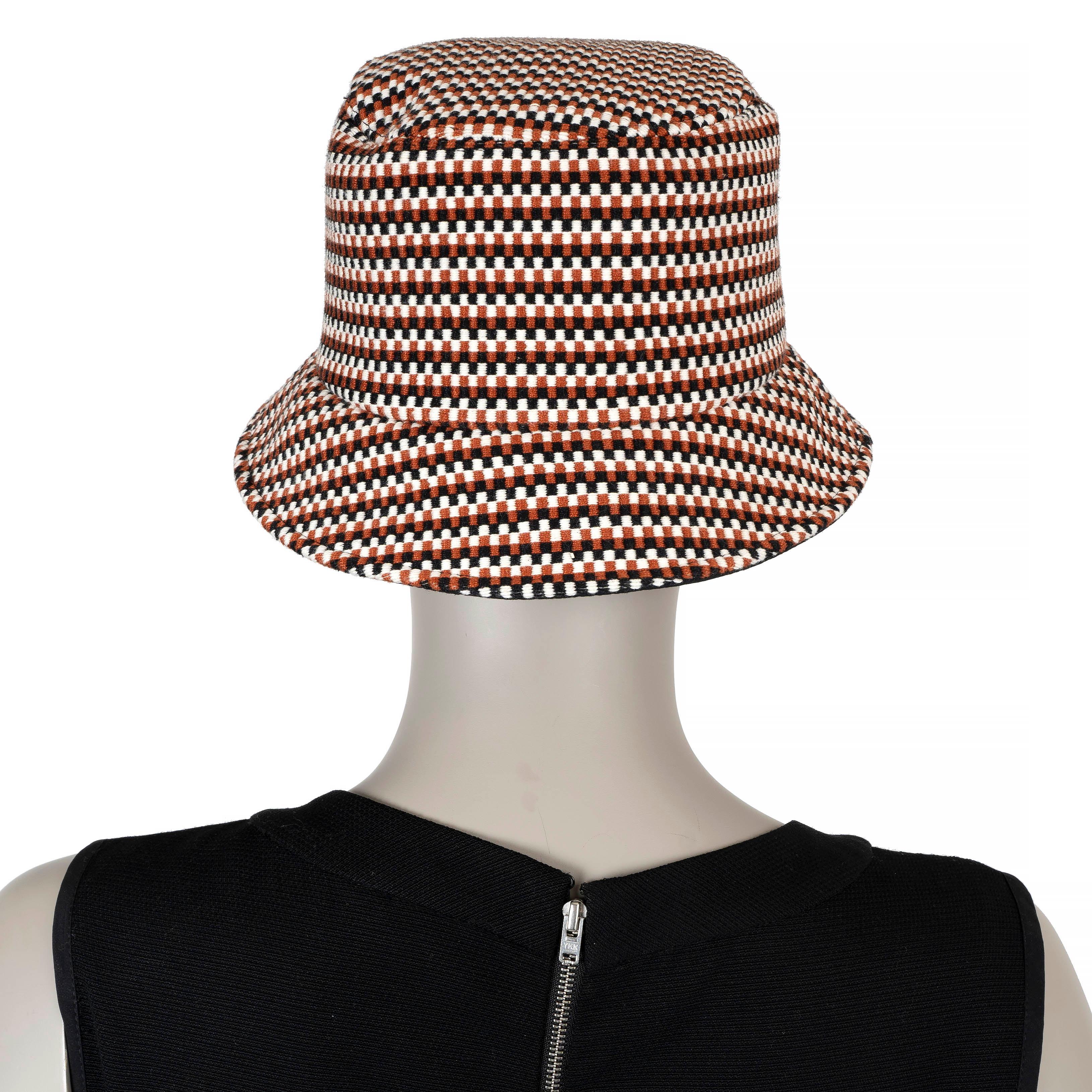 Donna CHLOE Red Sand brown 2022 MERIL CHECK JACQUARD Bucket Hat 57 in vendita