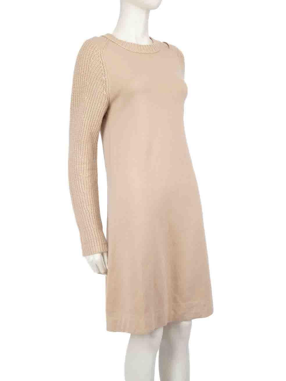 CONDITION is Very good. Minimal wear to dress is evident. Minimal pilling to both sleeves on this used Chloé designer resale item.
 
 
 
 Details
 
 
 Rope beige
 
 Wool
 
 Knit dress
 
 Knee length
 
 Chunky knit long sleeves
 
 Round neck
 
