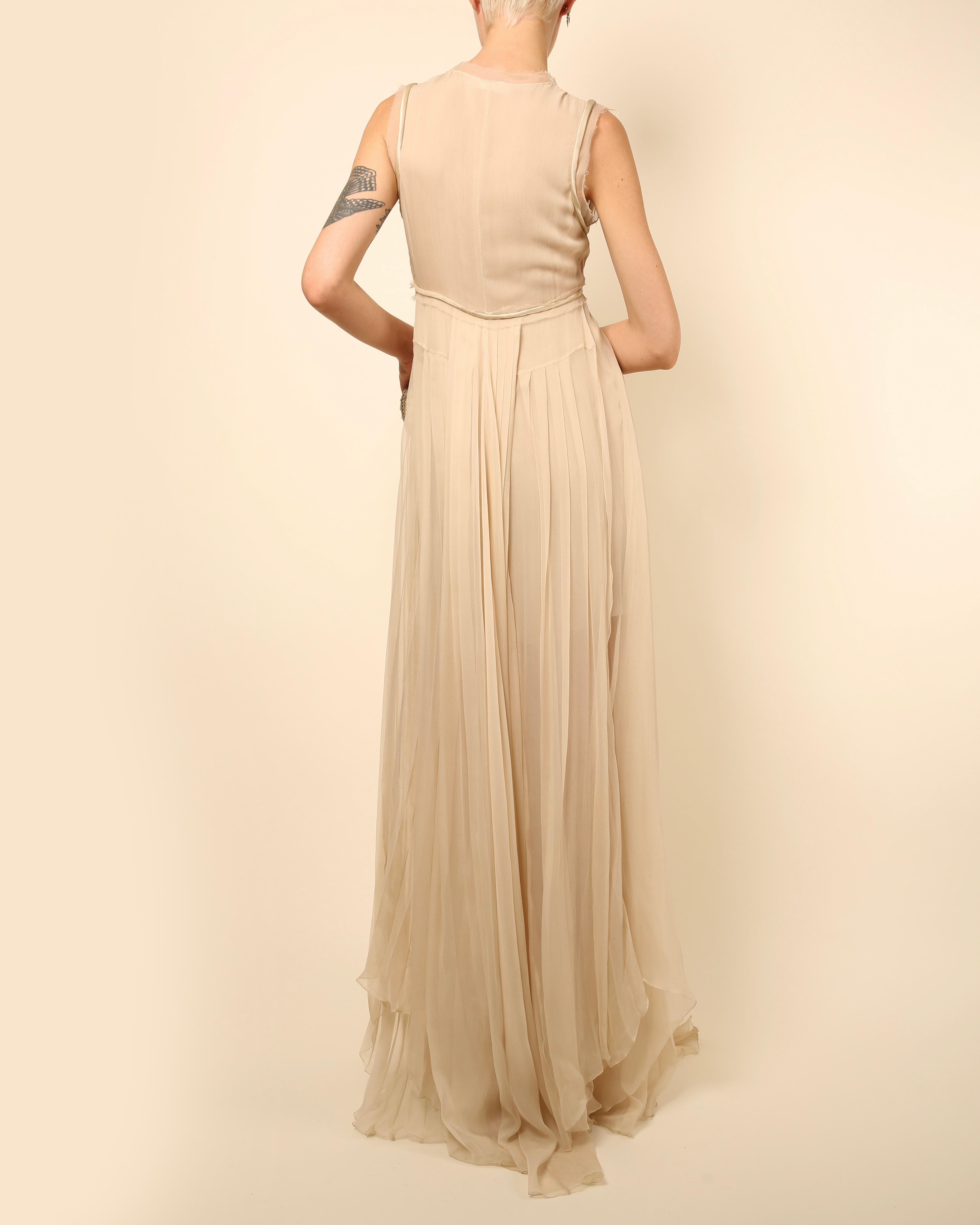 Abito da sposa Chloe S.S. White, avorio, beige, chiffon, seta, senza maniche. in vendita 8