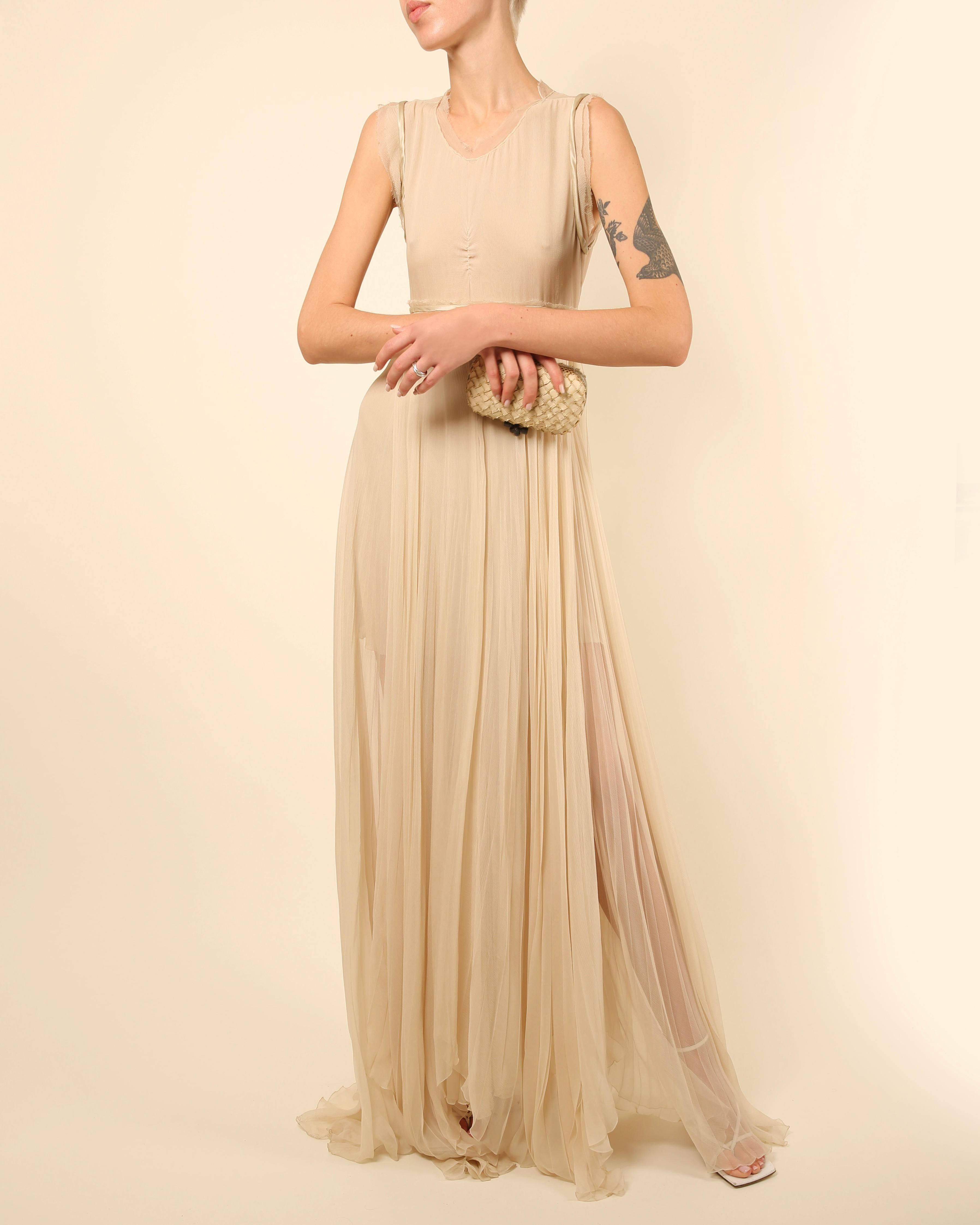 Women's Chloe S/S10 ivory white beige chiffon silk layered sleeveless wedding dress gown For Sale