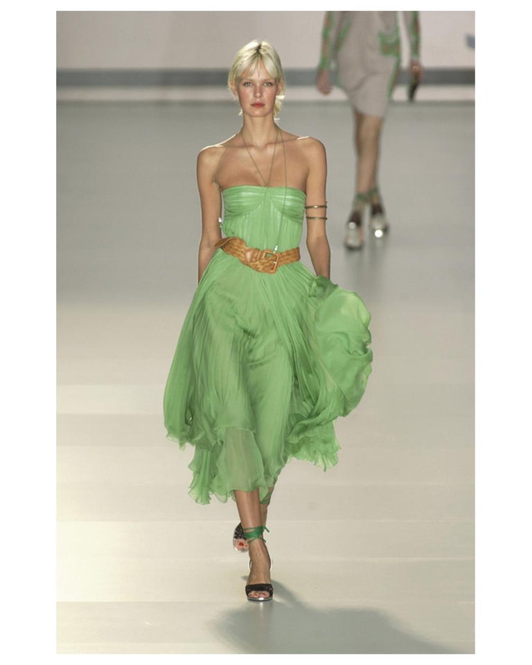 Chloe S04 strapless plisse green silk chiffon layered bustier midi length dress Chloe S04 strapless plisse green silk chiffon layered bustier midi length dress