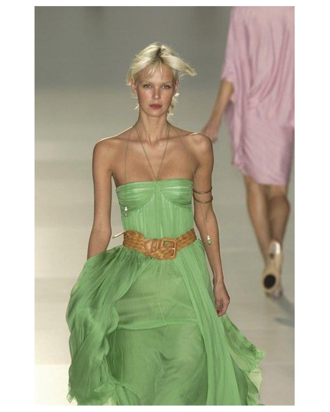 Chloe S04 strapless plisse green silk chiffon layered bustier midi length dress  For Sale 7