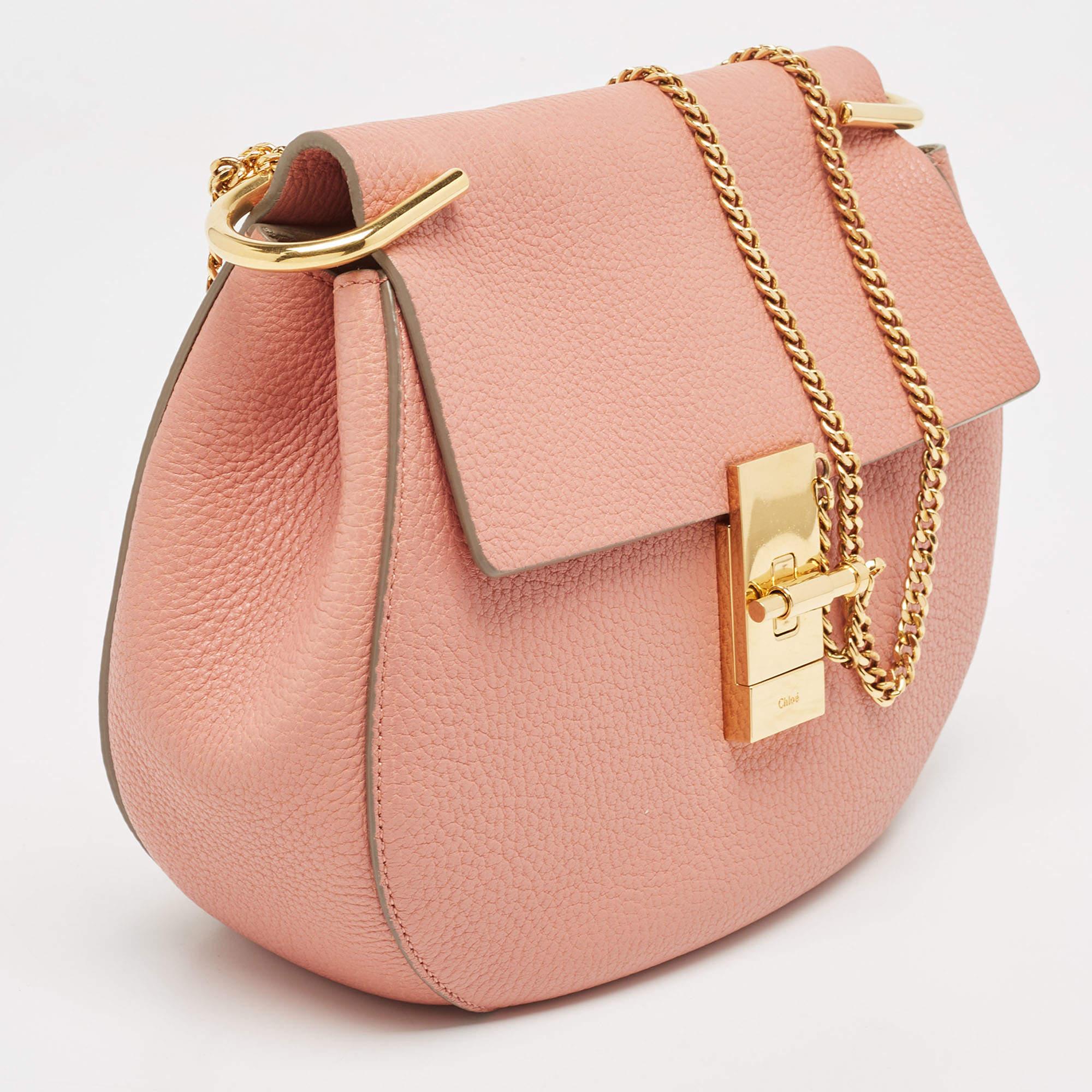 Chloe Salmon Pink Leather Medium Drew Shoulder Bag In Good Condition In Dubai, Al Qouz 2