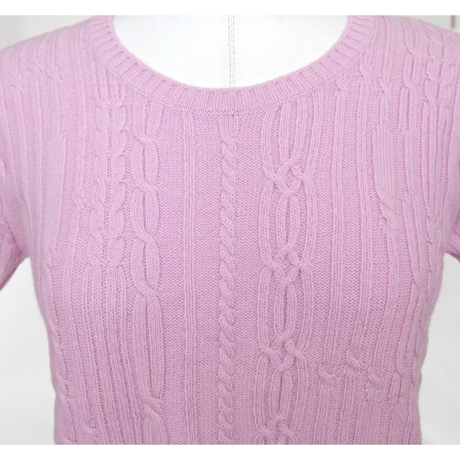 CHLOE Sweater Knit Short Sleeve Top Pink Crew Neck Wool Sz S In Excellent Condition For Sale In Hollywood, FL