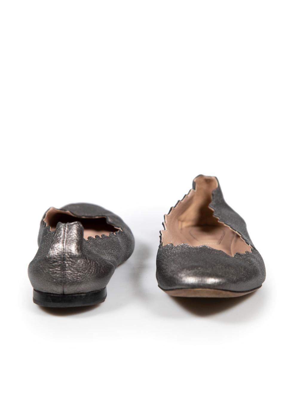 Chloé Silver Leather Scalloped Ballet Flats Size IT 37 In Good Condition For Sale In London, GB