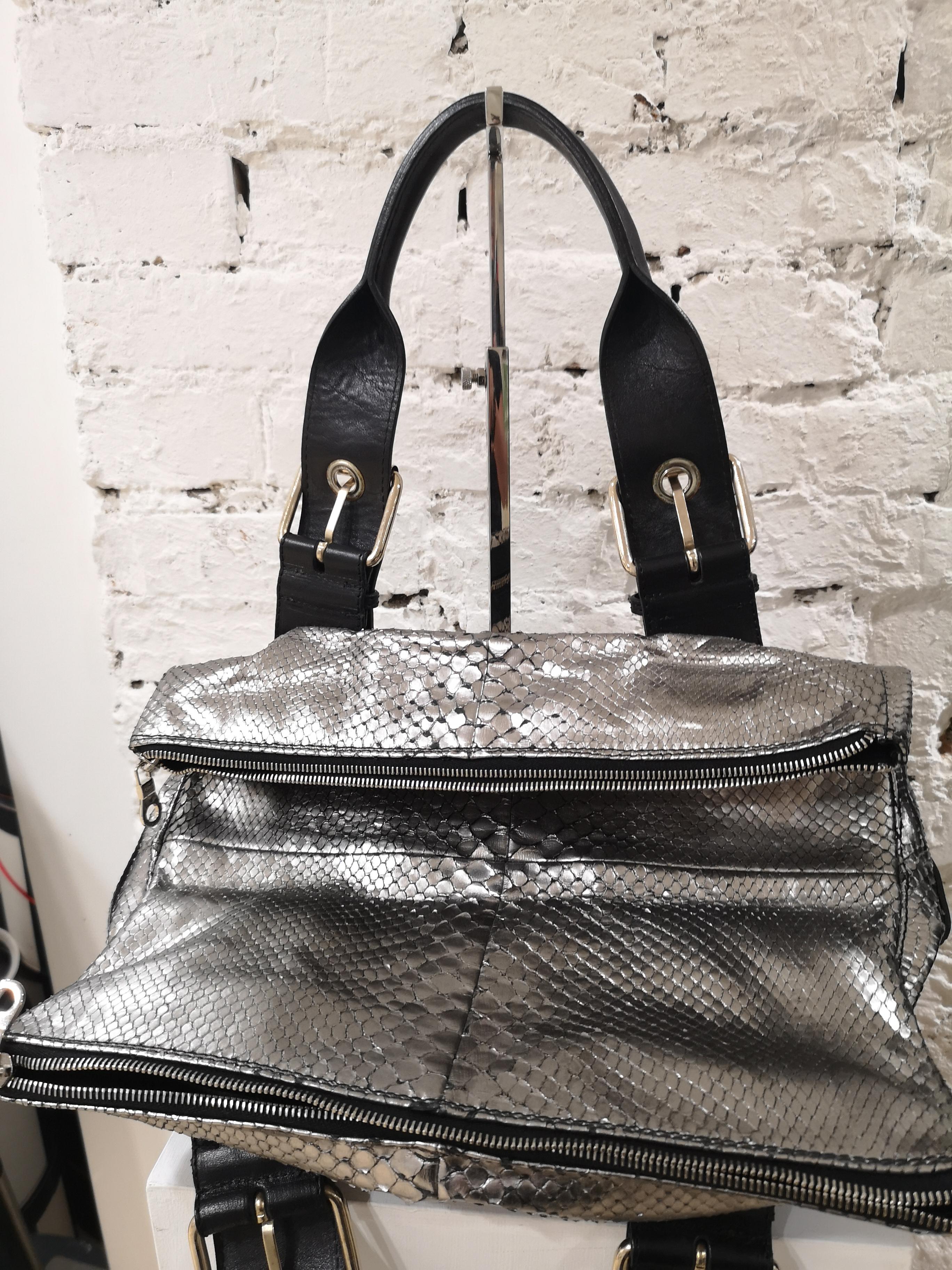 Chloè silver python skin black leather handbag 1