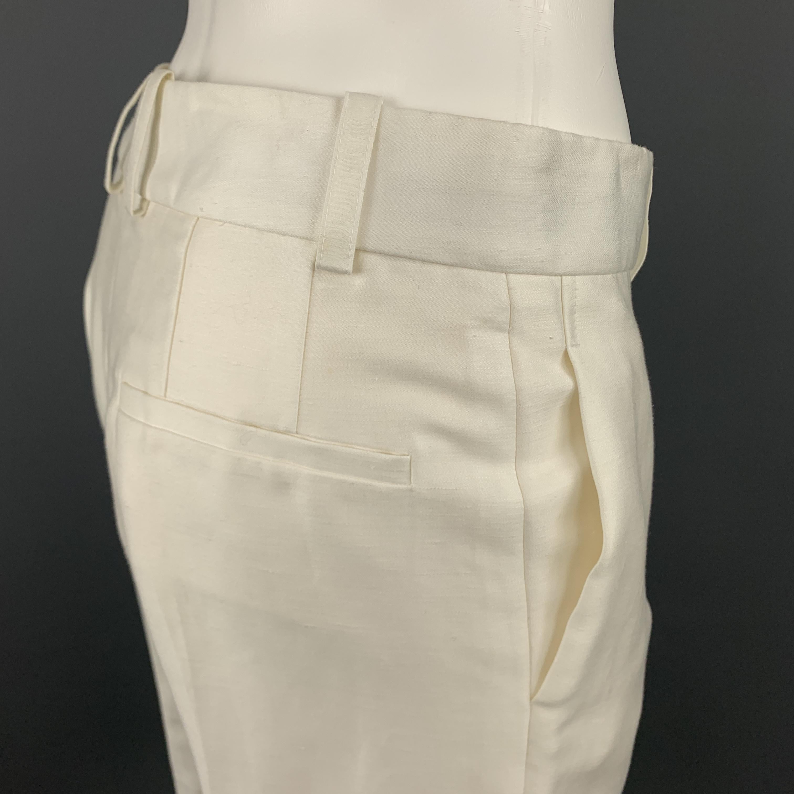 Women's CHLOE Size 2 Cream Silk Pleated Shorts