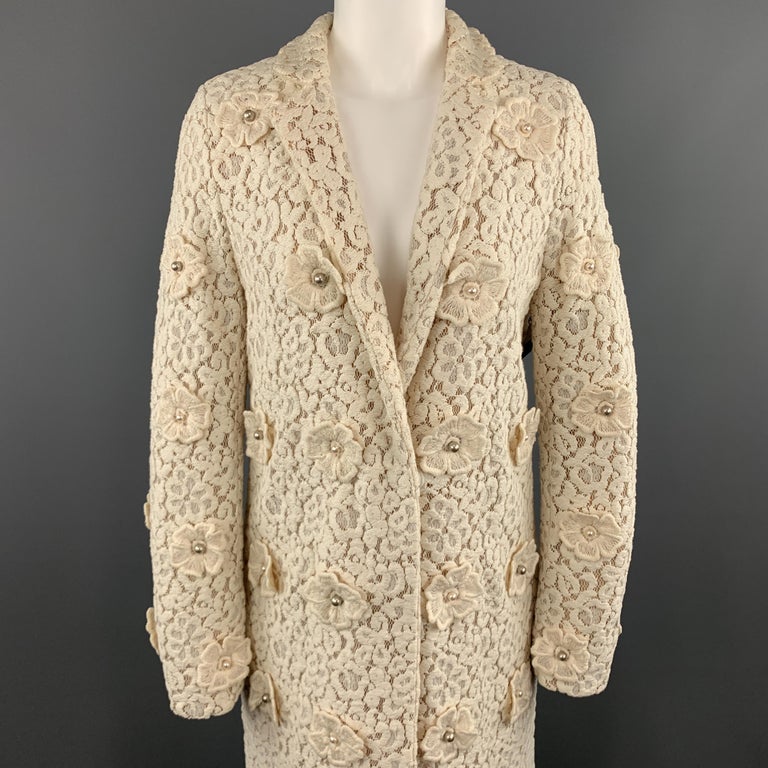 CHLOE Size 4 Cream Lace Faux Pearl Flower Notch Lapel Evening Coat at ...