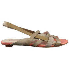 CHLOE Size 6 Taupe Suede & Patent Leather Flat Slingback Sandals