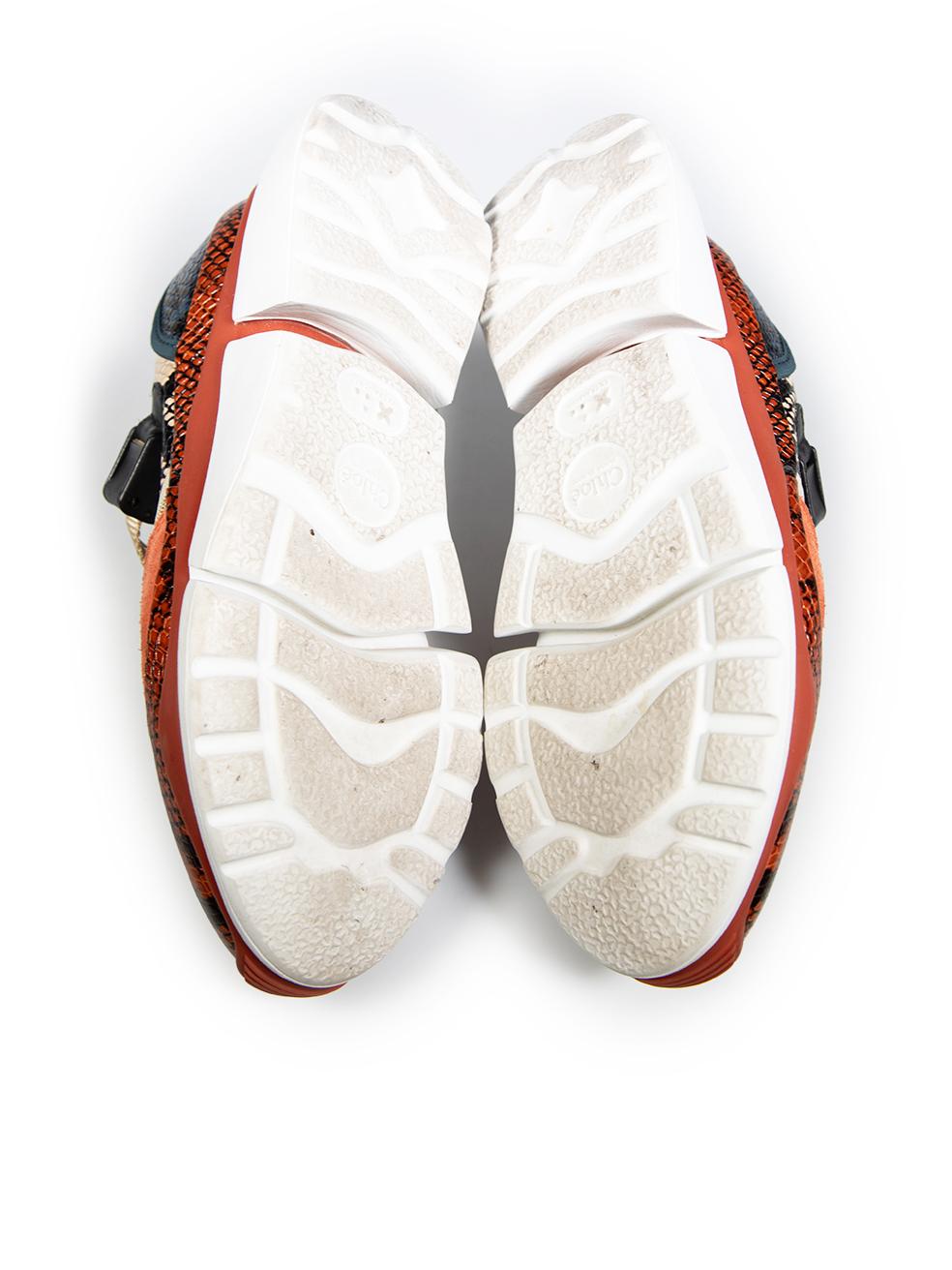 Scarpe da ginnastica Chloé con motivo a pelle di serpente Taglia IT 39 In condizioni buone in vendita a London, GB