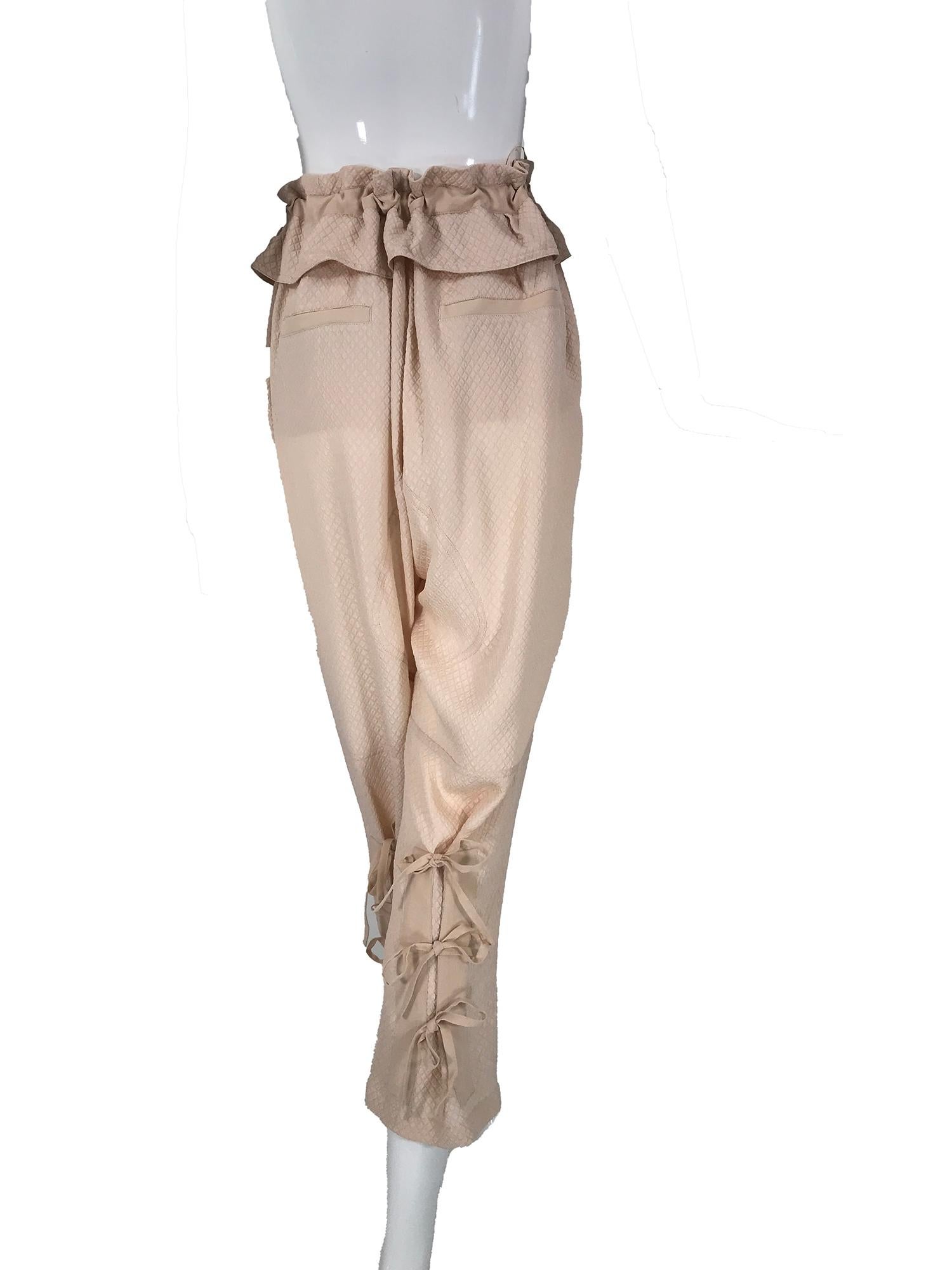 Chloe Taupe Diamond Weave Silk Paper Bag Waist Gathered Tie Leg Trouser For Sale 3