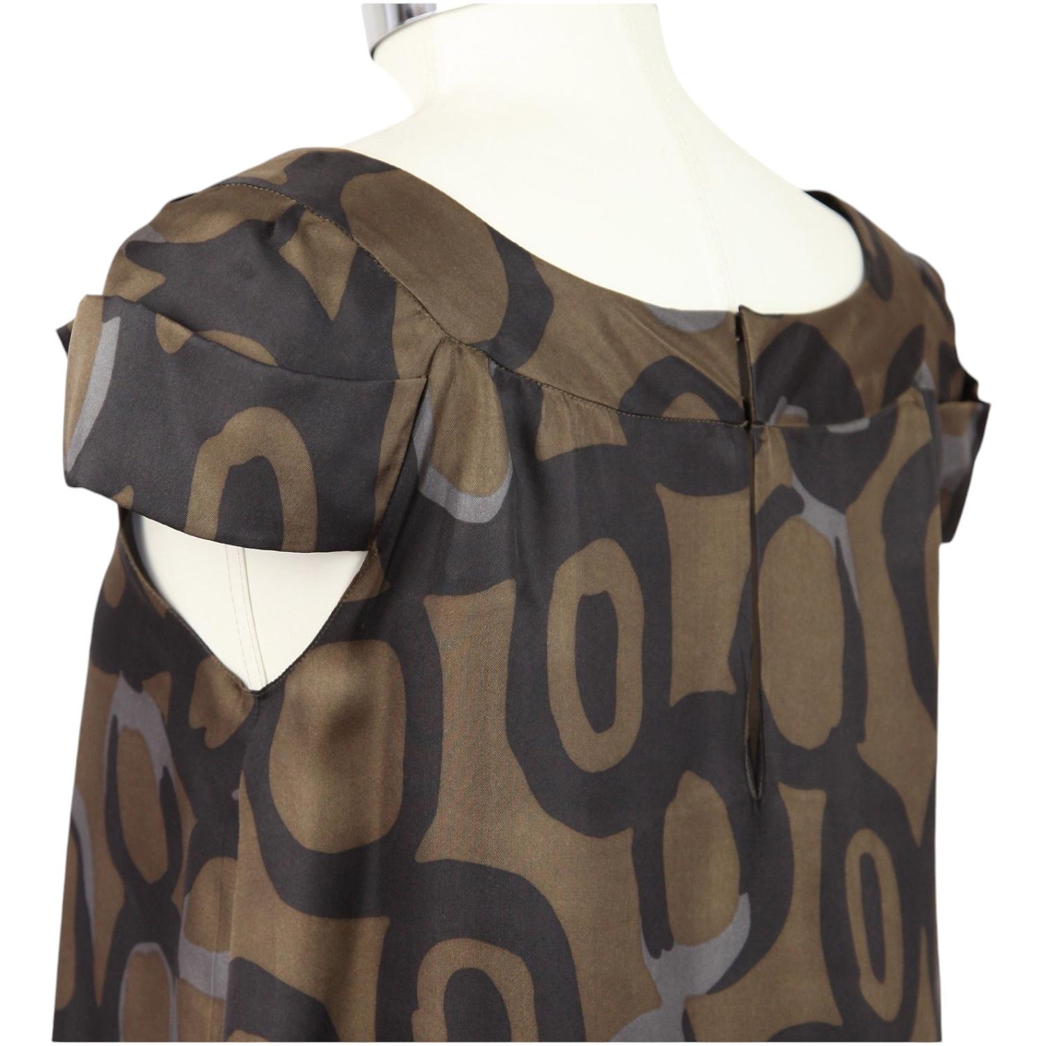 CHLOE Tops Silk Blouse Top Shirt Brown Grey Cap Sleeve Sz 34 07A In Excellent Condition For Sale In Hollywood, FL