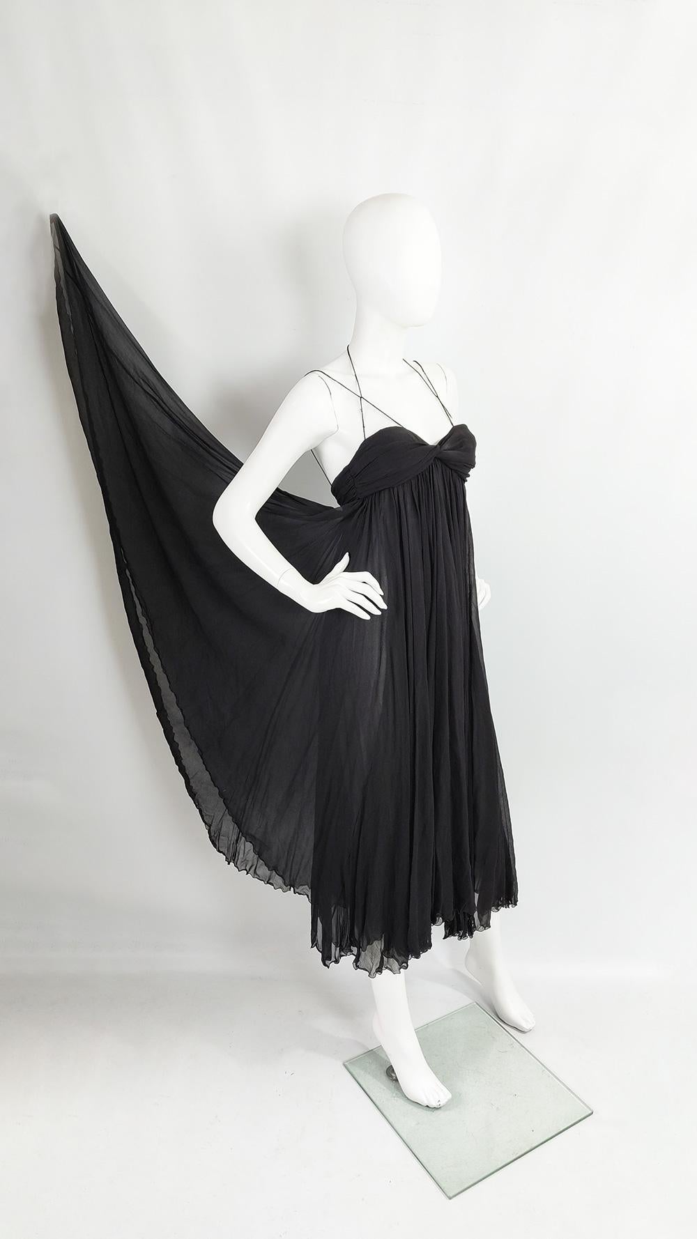 Abito da sera Chloe Vintage in chiffon di seta nero, vestito formale per la festa, anni '90 In condizioni buone in vendita a Doncaster, South Yorkshire