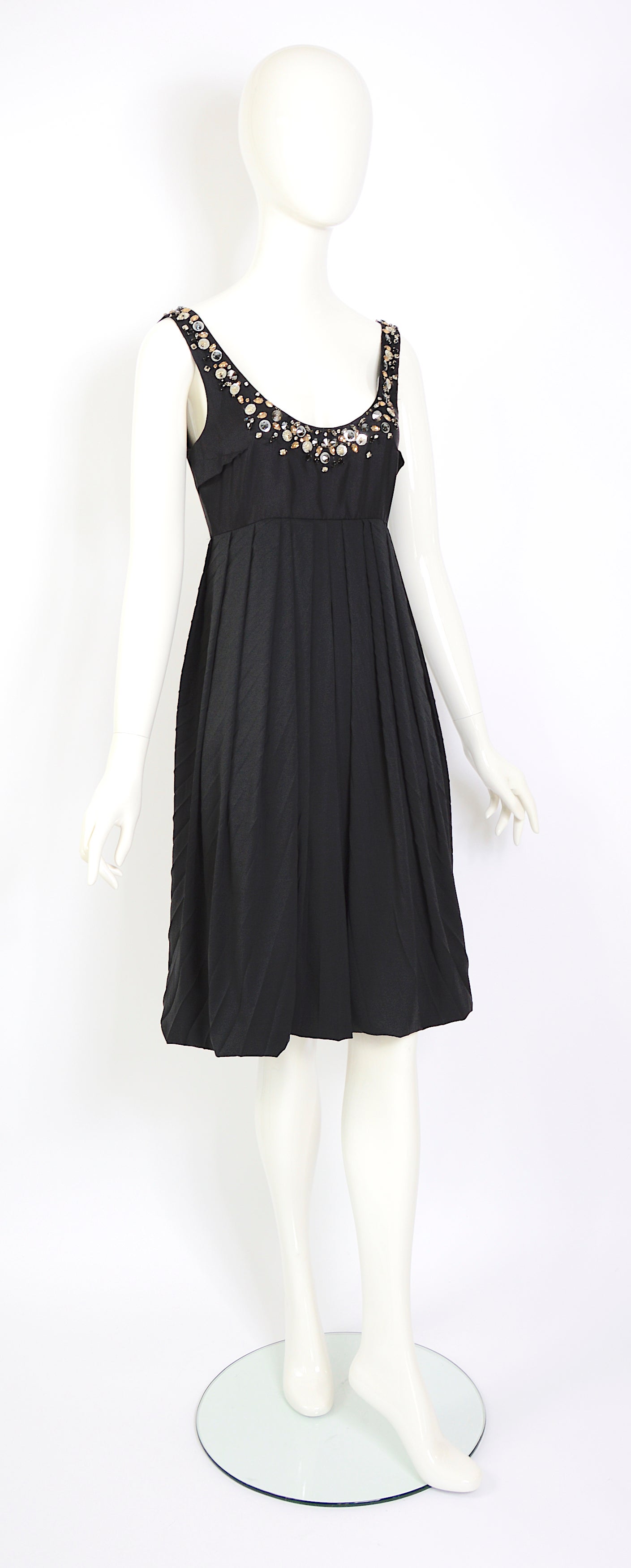 Chloé Paris vintage circa 2007 embellished bodice black silk empire waist dress.
Up for auction only once! 
It's adorable and in perfect beautiful vintage condition, French size 36 but would also fit a size 38 & 40. 
However please consult the