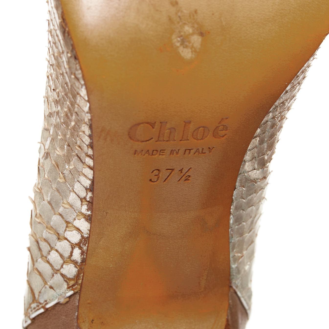 CHLOE Vintage argento metallizzato in pelle squamata marrone a punta EU37.5 in vendita 5