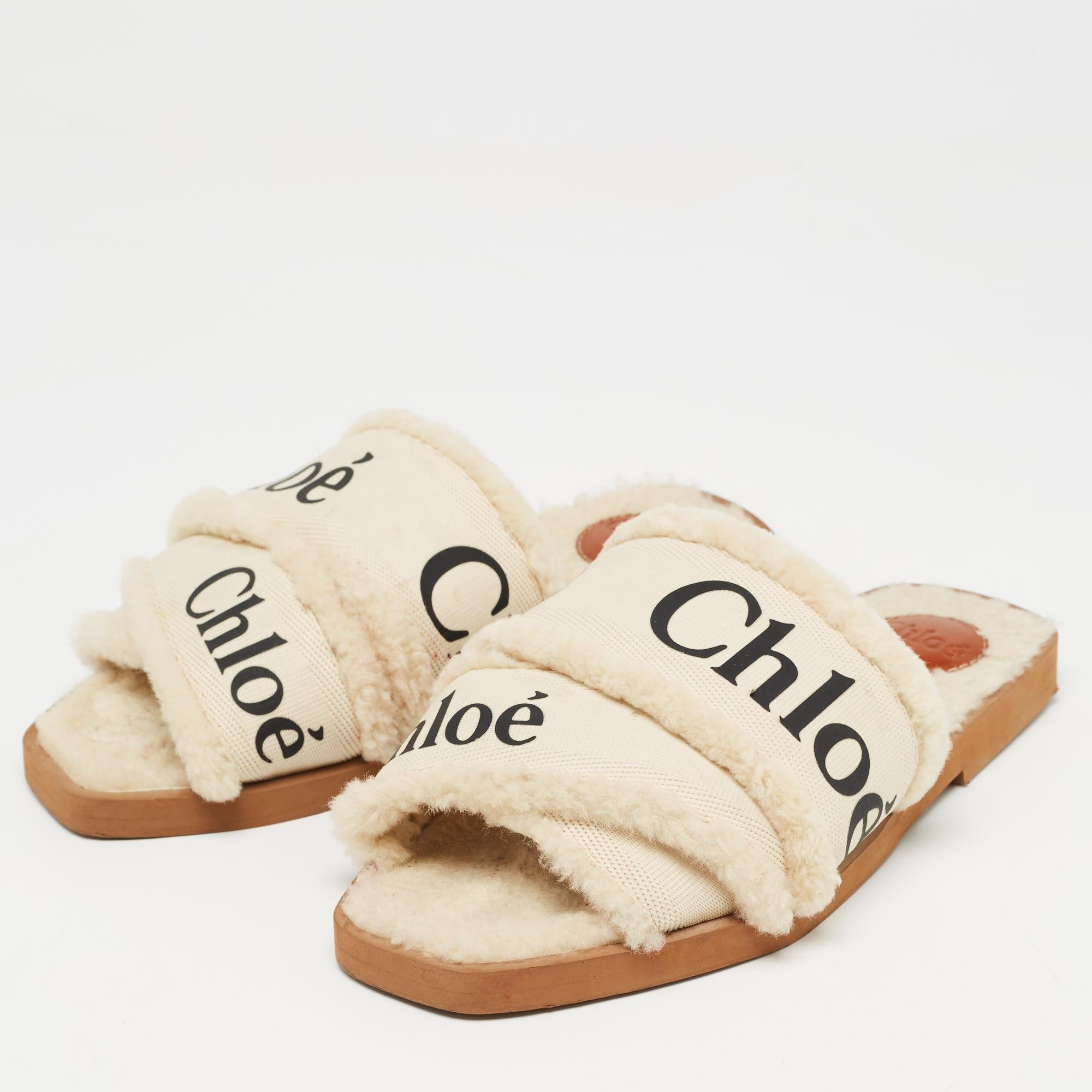 Chloe White Canvas and Fur Shearling Woody Slide Flats Size 39 2