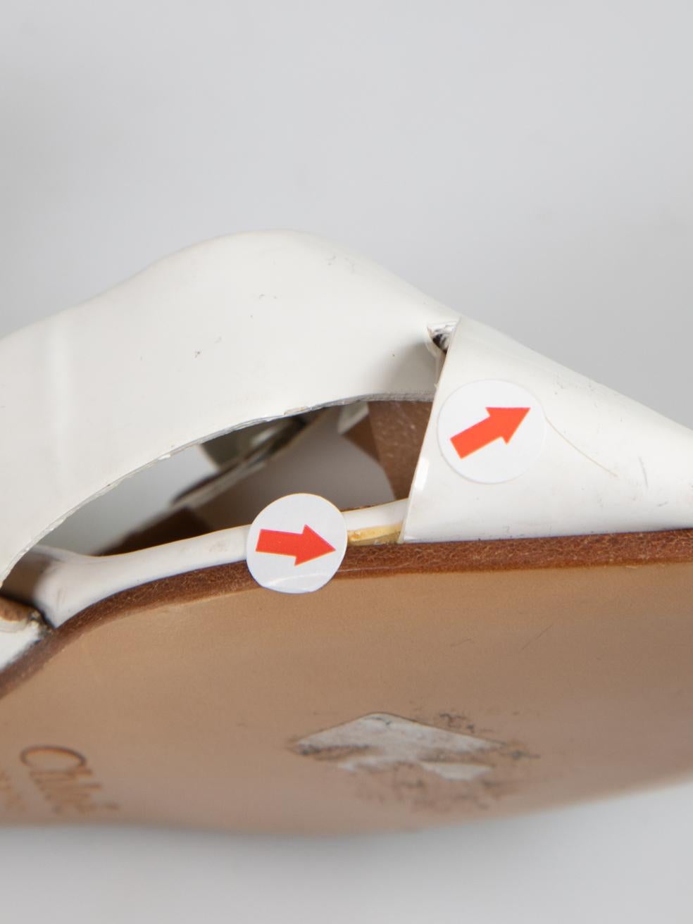 Chloé White Patent Buckle Detail Wedges Size IT 35 For Sale 1