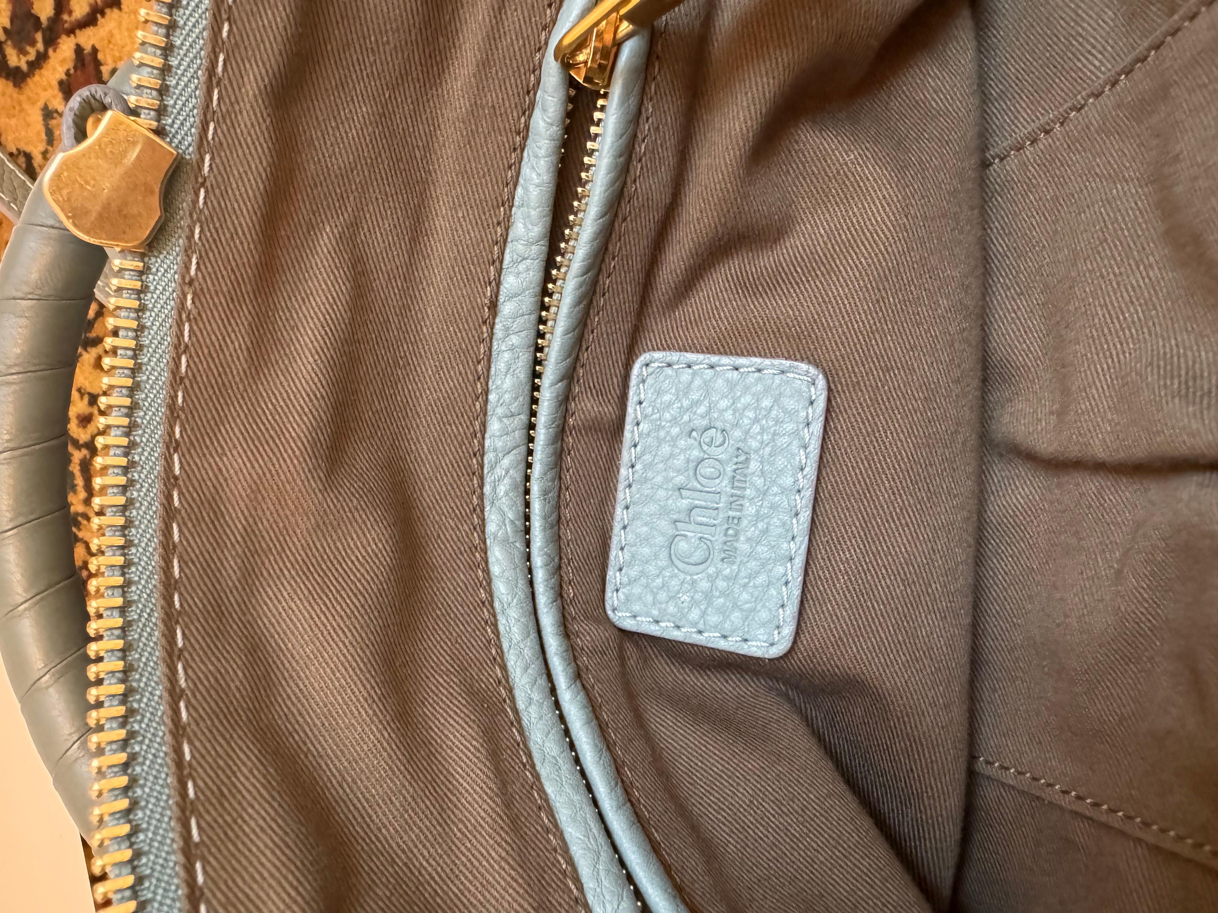 Chloé Women's Gray Marcie Small Double Carry Foldover Tote Bag, Brand New In New Condition For Sale In New York, NY
