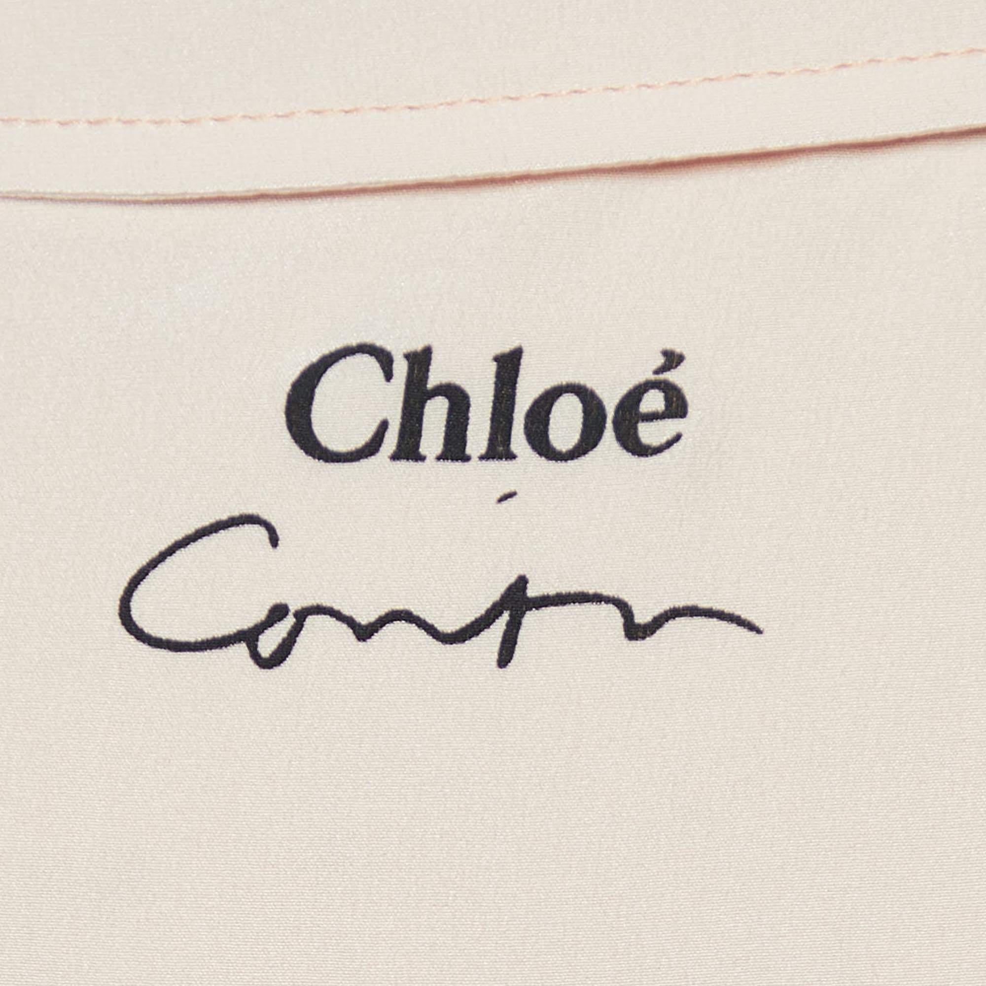Chloe X Corita Kent Pansy Pink Slogan Print Silk Shirt M Bon état à Dubai, Al Qouz 2