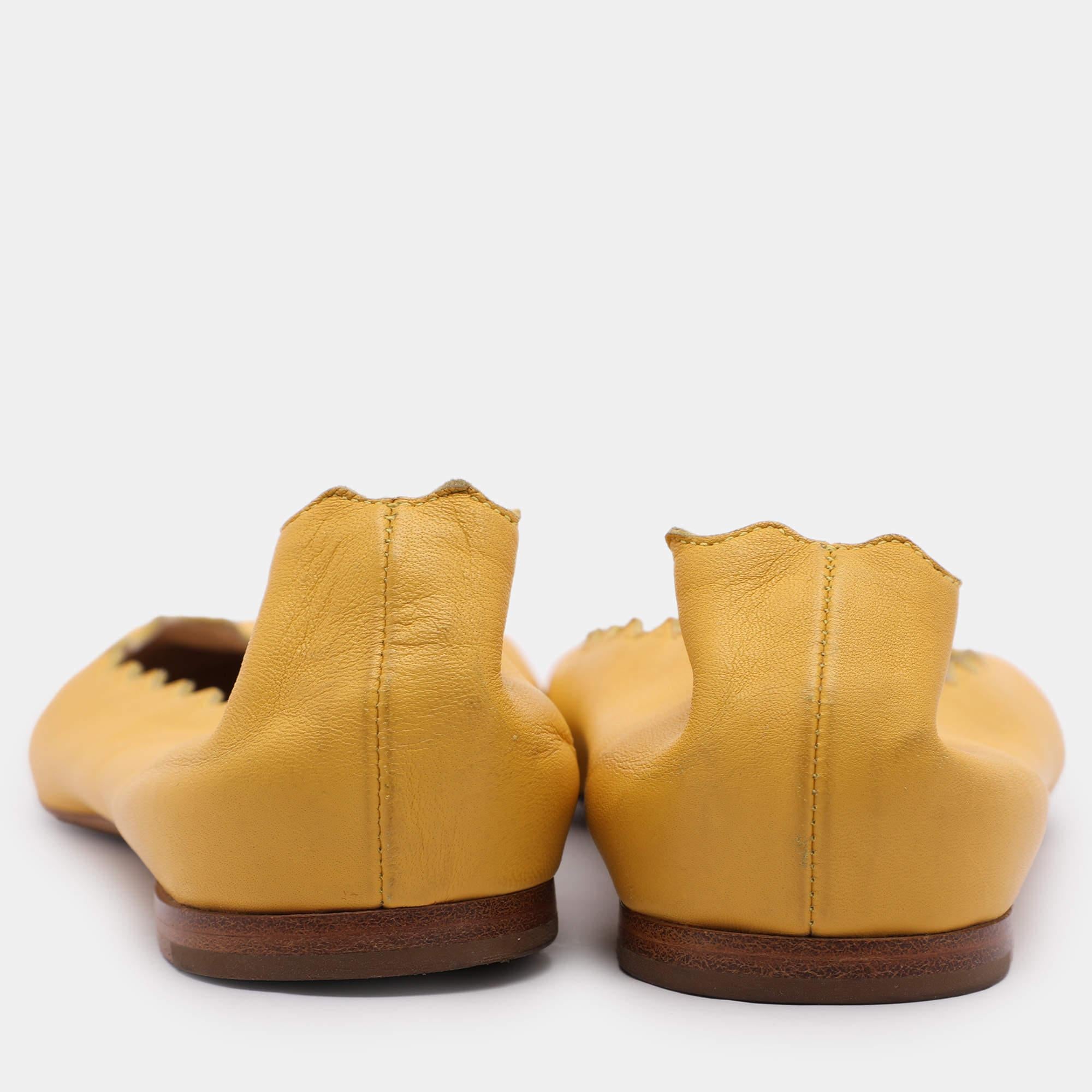 Chloe Ballerines festonnées en cuir jaune taille 35 Pour femmes en vente