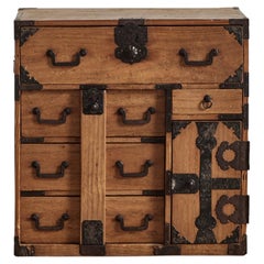 Cho Dansu Tansu Chest