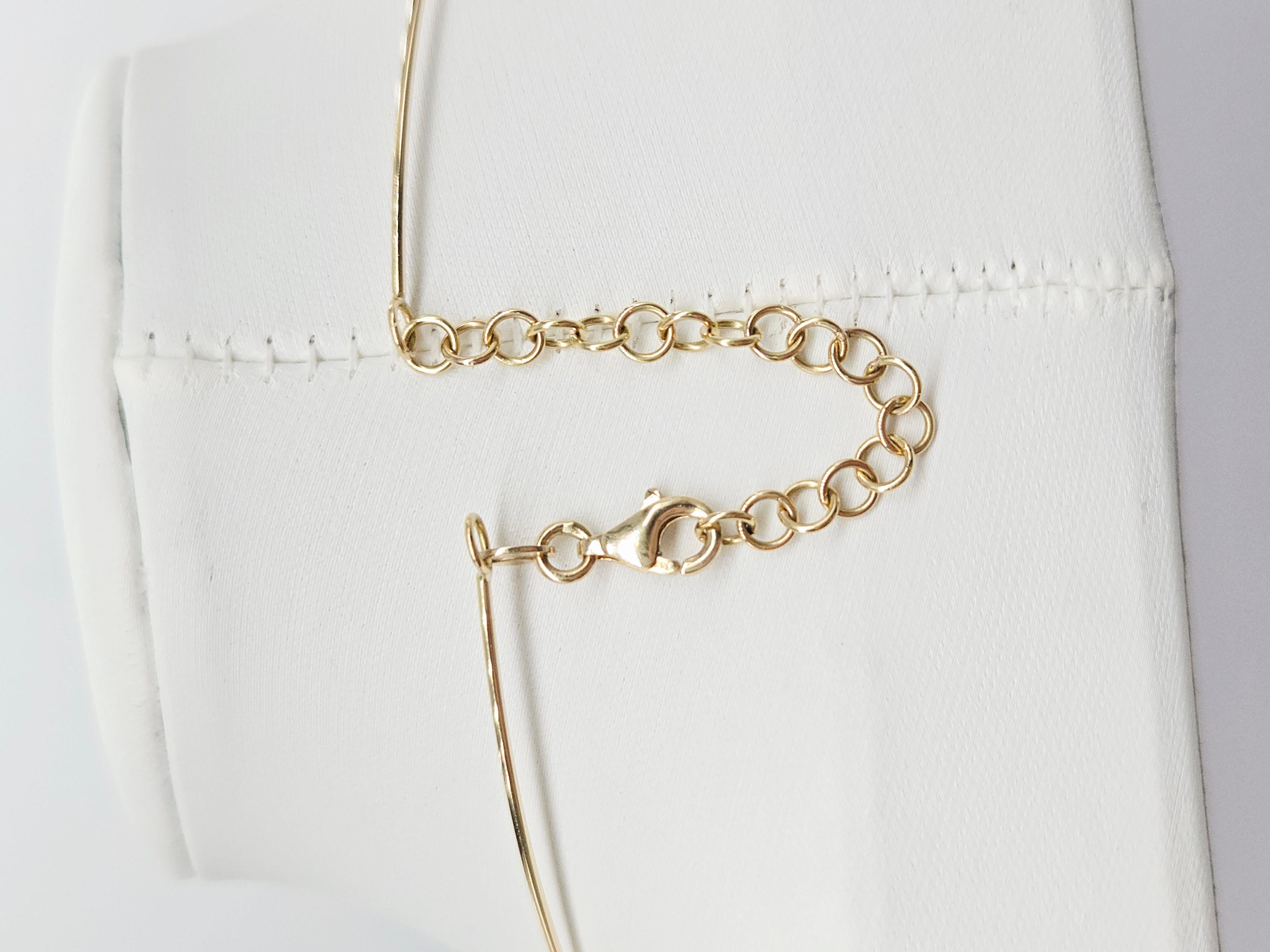 Elegant 14K Yellow Gold Choker Necklace – 16 Inch

A timeless and minimalist essential, this choker is crafted in solid 14 karat yellow gold, offering a warm and radiant glow. Designed to sit gracefully at the neckline, the 16-inch length makes it