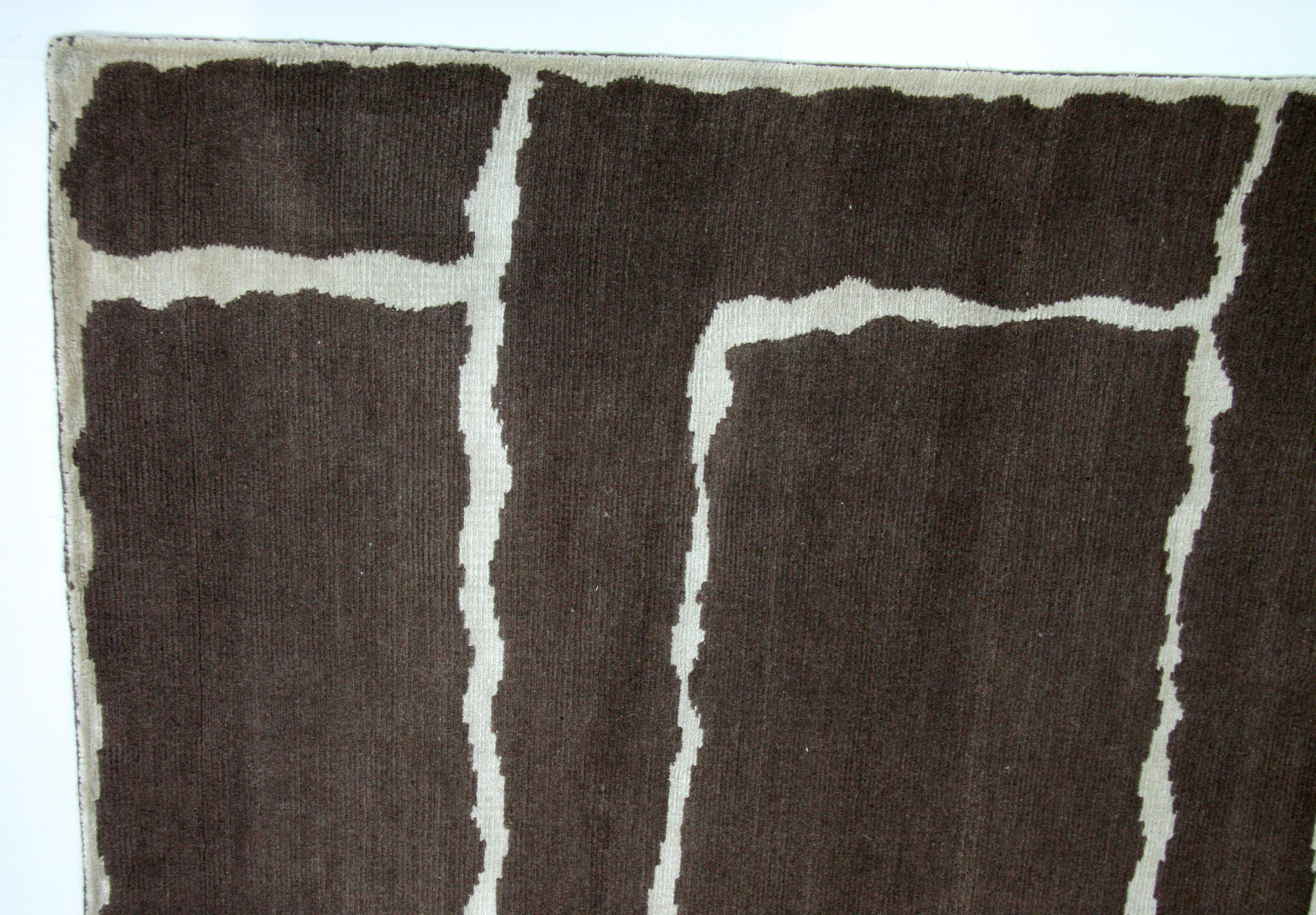 rug line drawing