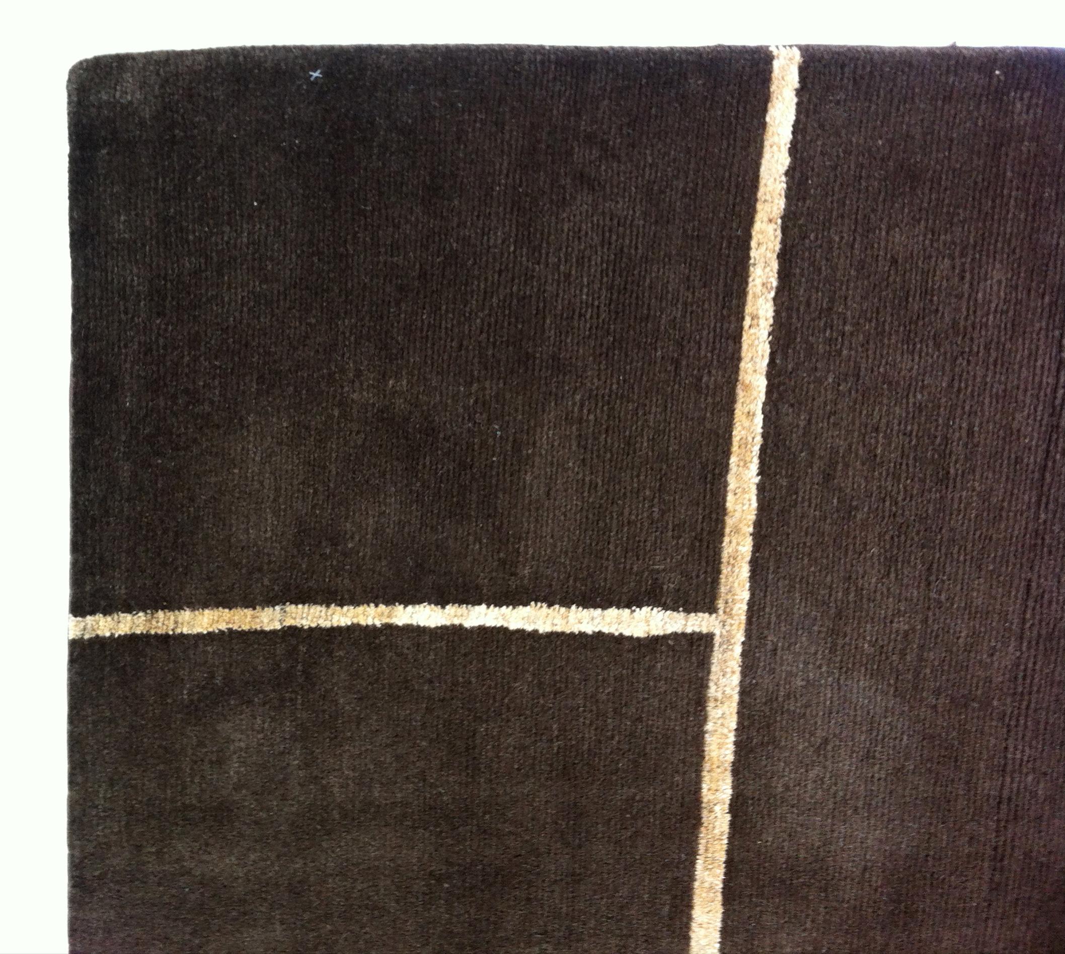 Chocolate Brick Wool and Silk Rug In New Condition For Sale In Los Angeles, CA