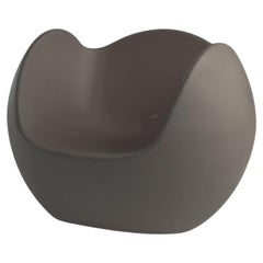 Fauteuil à bascule Blos Brown Chocolat par Karim Rashid