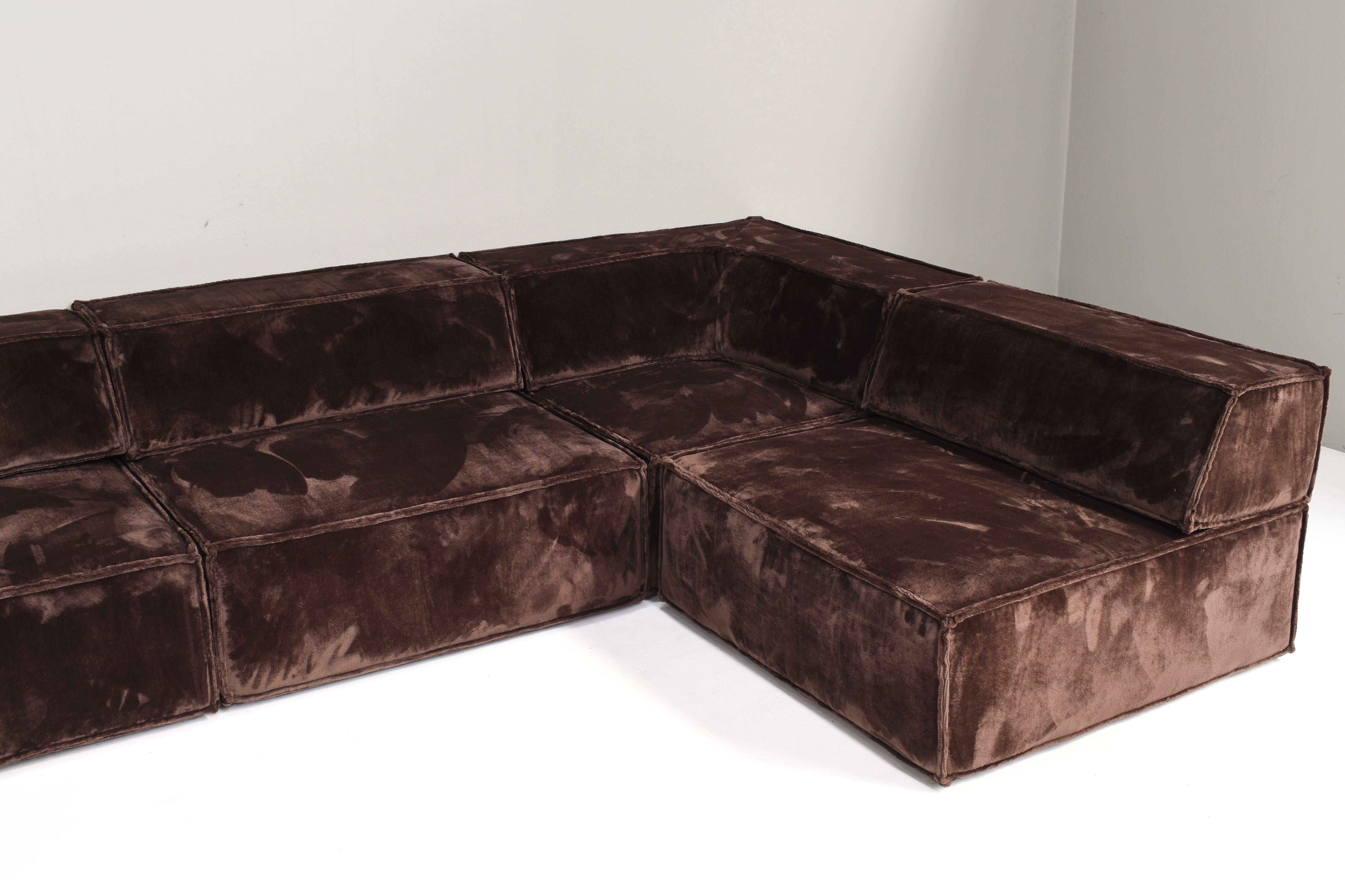 Chocolate Brown COR Trio Sectional Sofa Deutschland Schweiz 1972  NEW UPHOLSTERY im Angebot 10