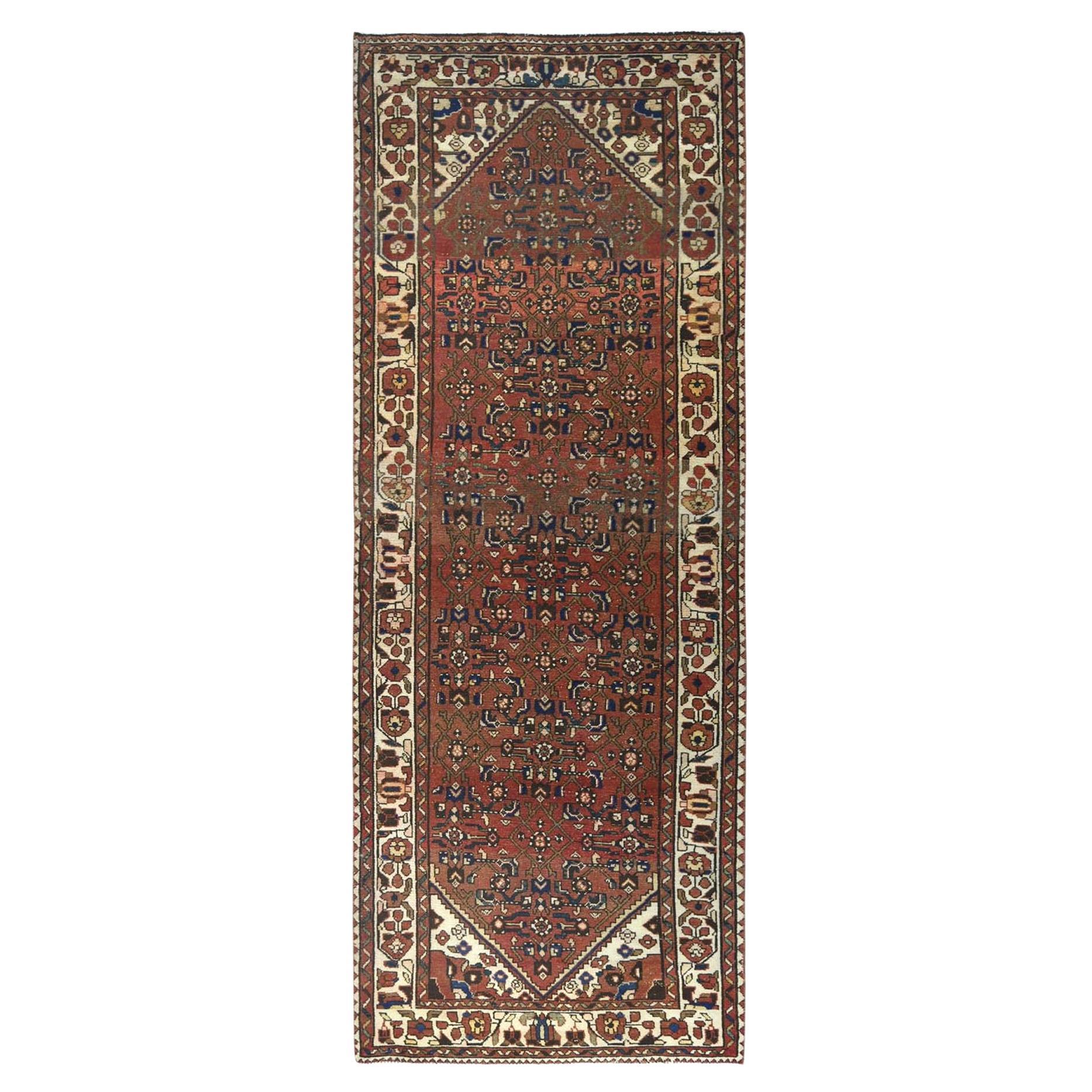 Schokoladenbrauner handgeknüpfter persischer Bakhtiar Vintage-Teppich aus Wolle im Used-Look