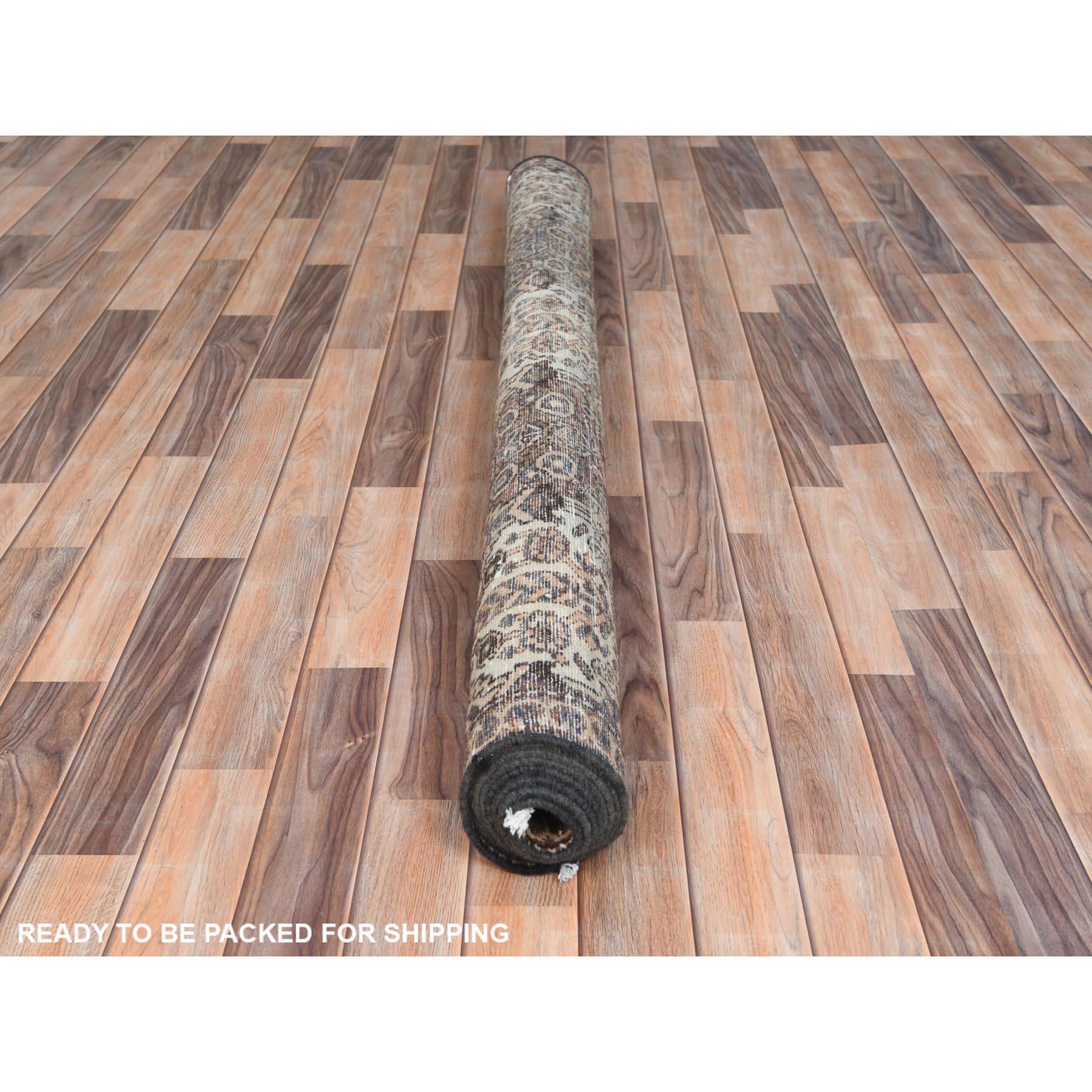 Noué à la main Tapis persan Bakhtiar vieilli en laine brun chocolat noué à la main, noué à la main en vente