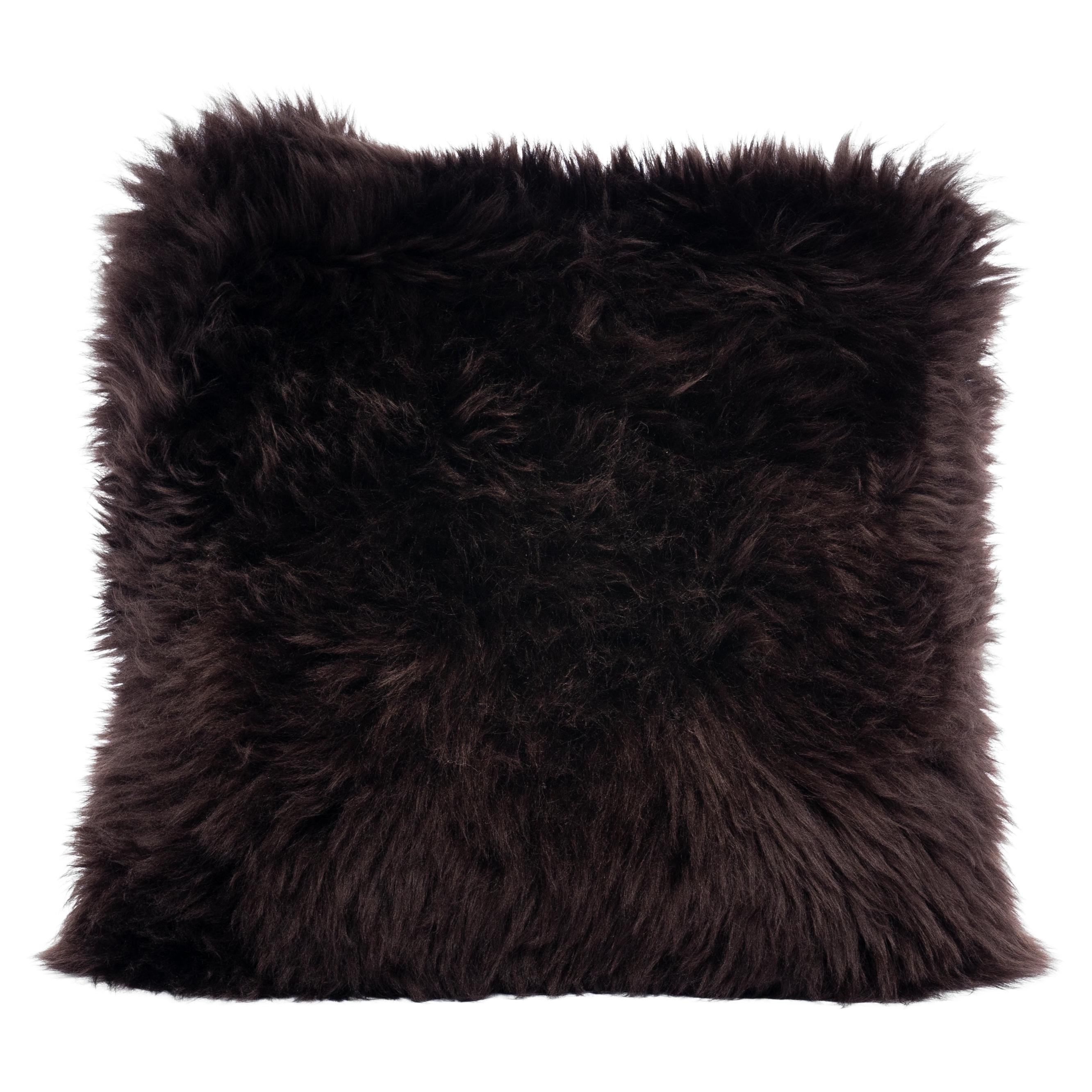 Cojín de piel de oveja marrón oscuro by Muchi Decor, Made in Italy