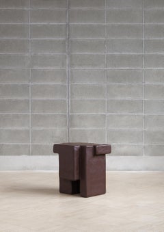 Taburete Chocolate, serie Primitive de Studio Nucleo