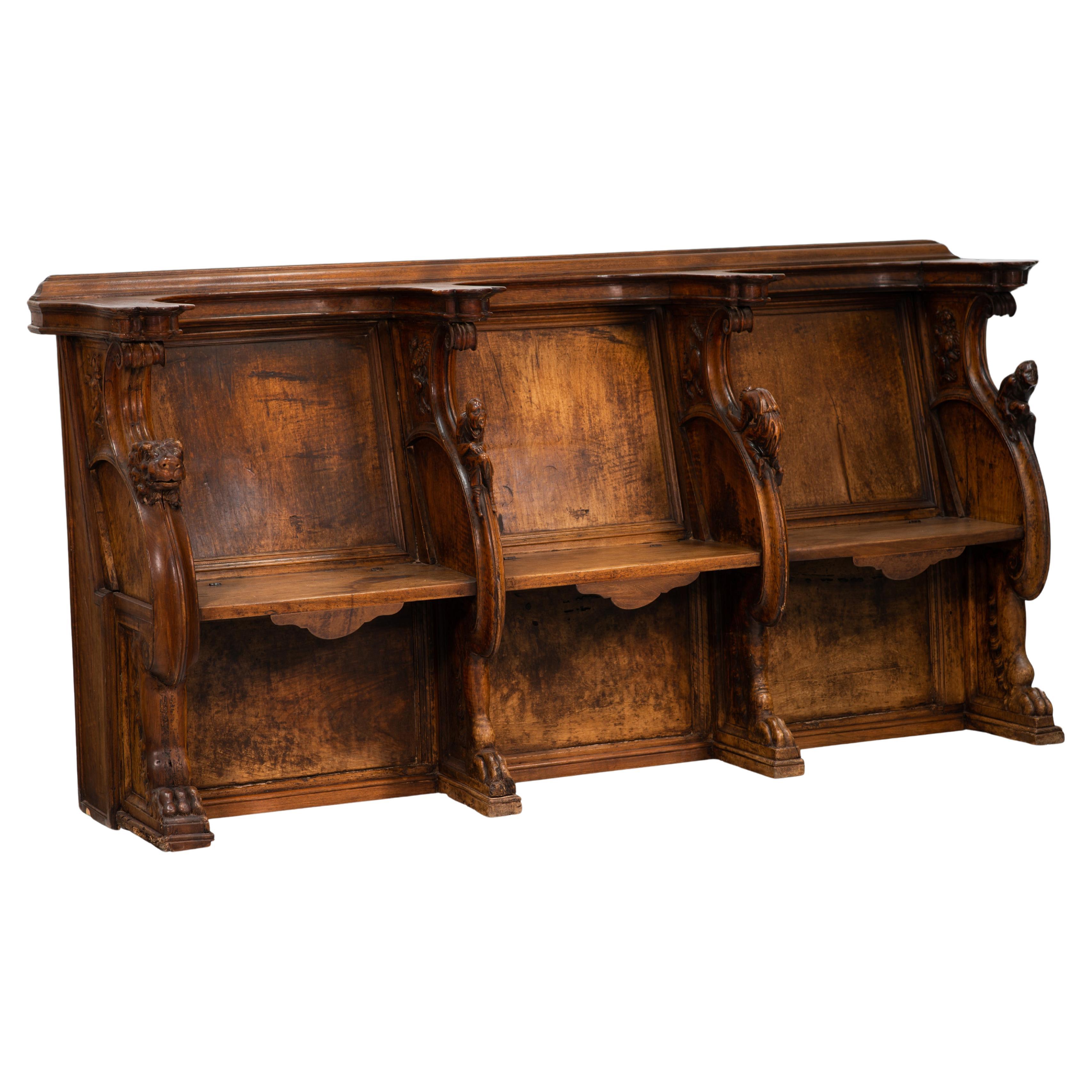 Stalles de chœur. Bois de noyer. École espagnole, XVIe siècle. en vente