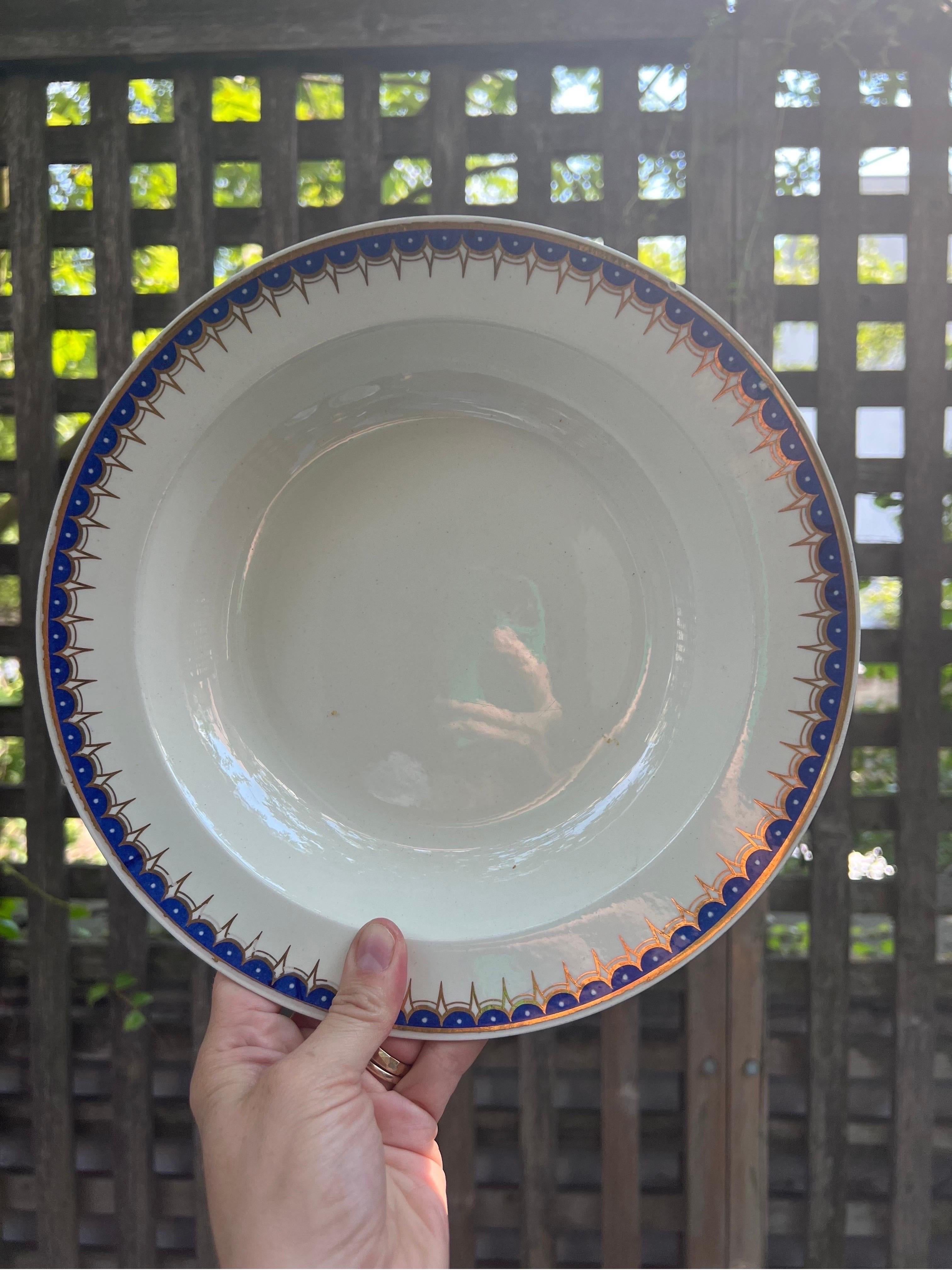 Choisy and Mason Mixed Dinner Low Bowl / Plates, Set of 5  In Fair Condition In Brooklyn, NY
