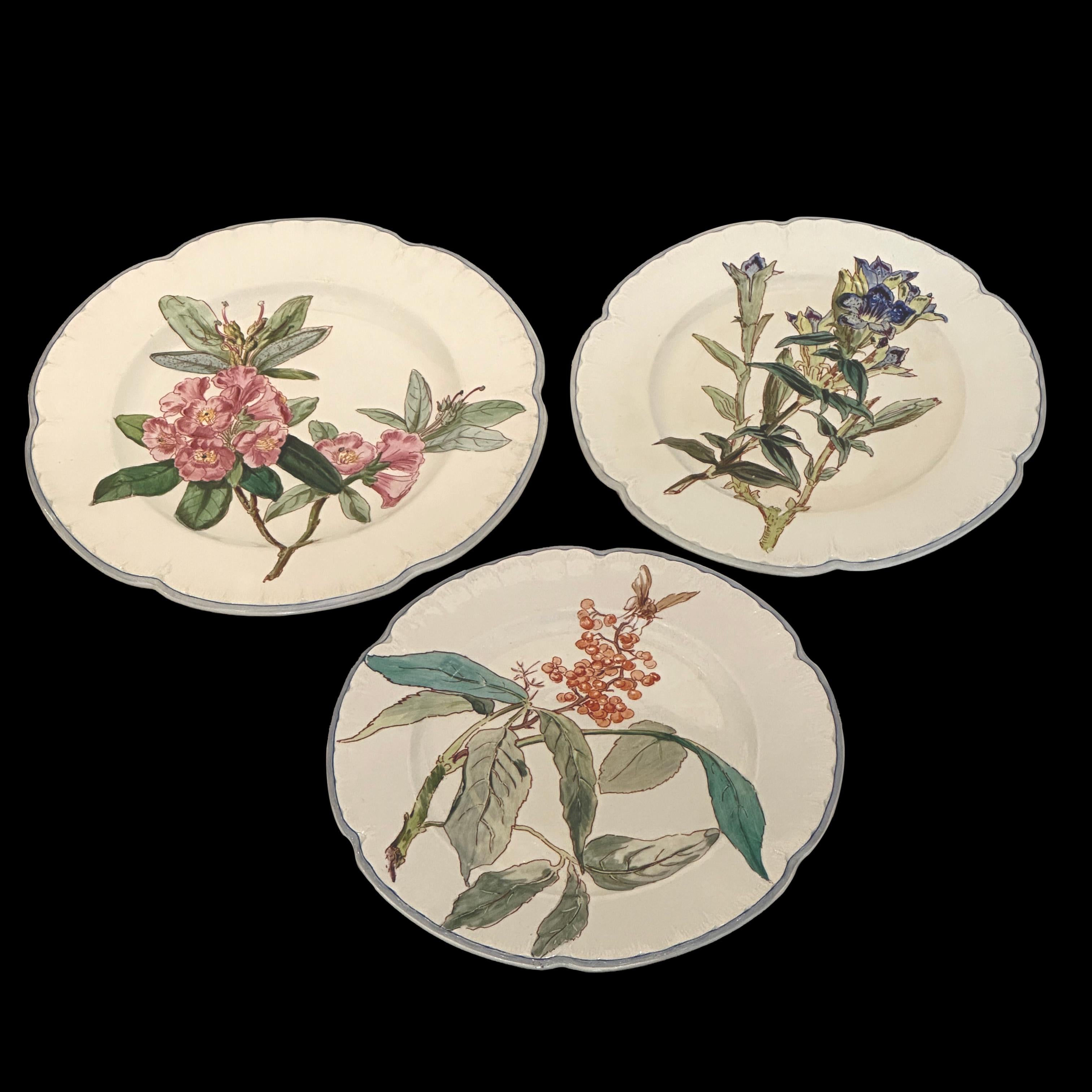 Service de table en faïence de Choisy-le-Roi, ancien, vers 1900, 39 pièces en vente 1