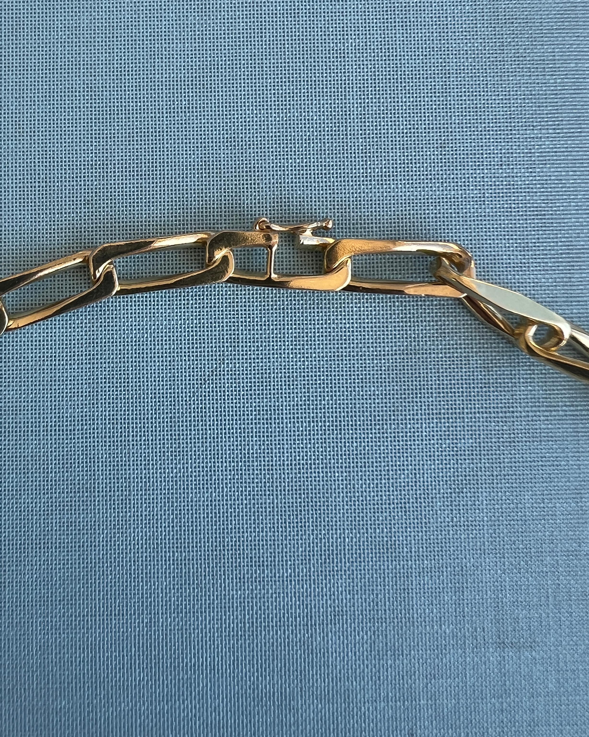 Contemporaneo Collana a catena girocollo in argento placcato oro in vendita