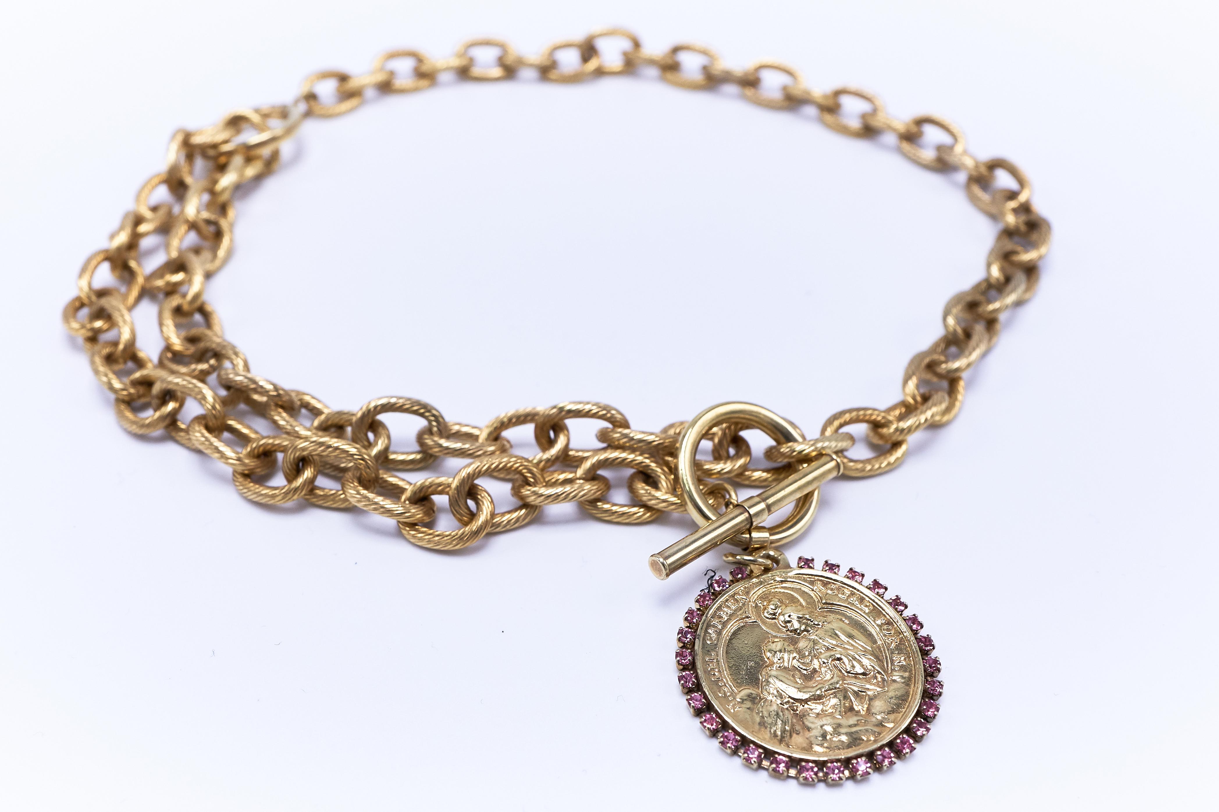 Choker Chain Necklace Medal Pink Crystal Virgin Mary Gold Plated J Dauphin In New Condition For Sale In Los Angeles, CA
