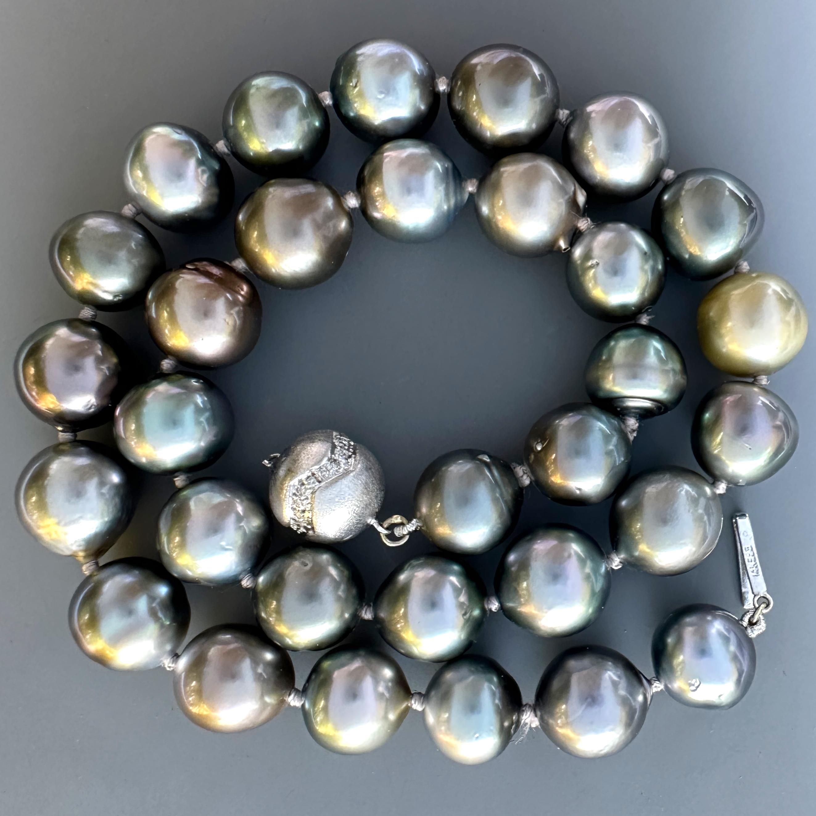Choker-Length Strand of 11.5mm Tahitian Pearls w White Gold & Diamond Ball Clasp For Sale 7