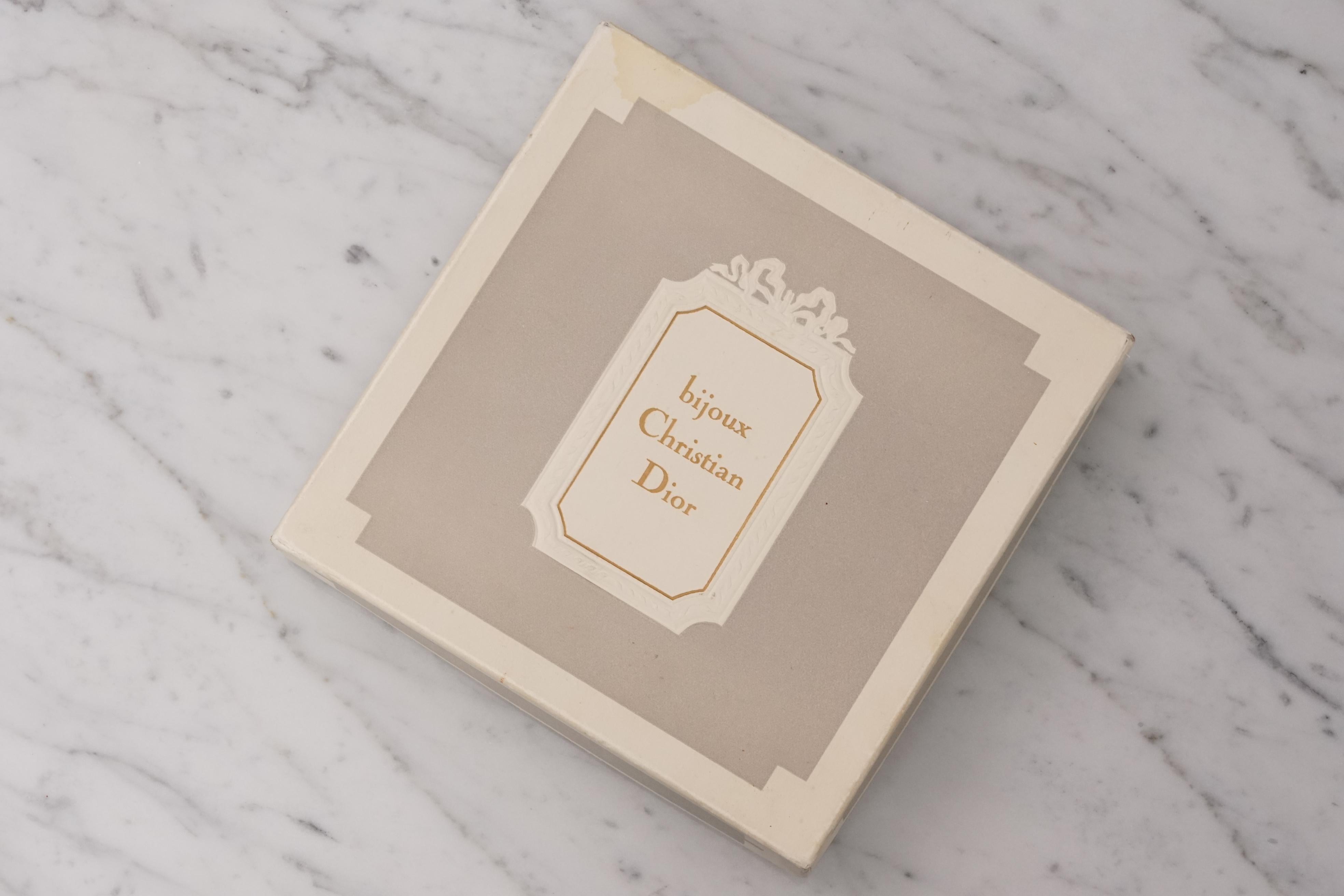 Collana girocollo di Christian Dior anni '60 in vendita 3