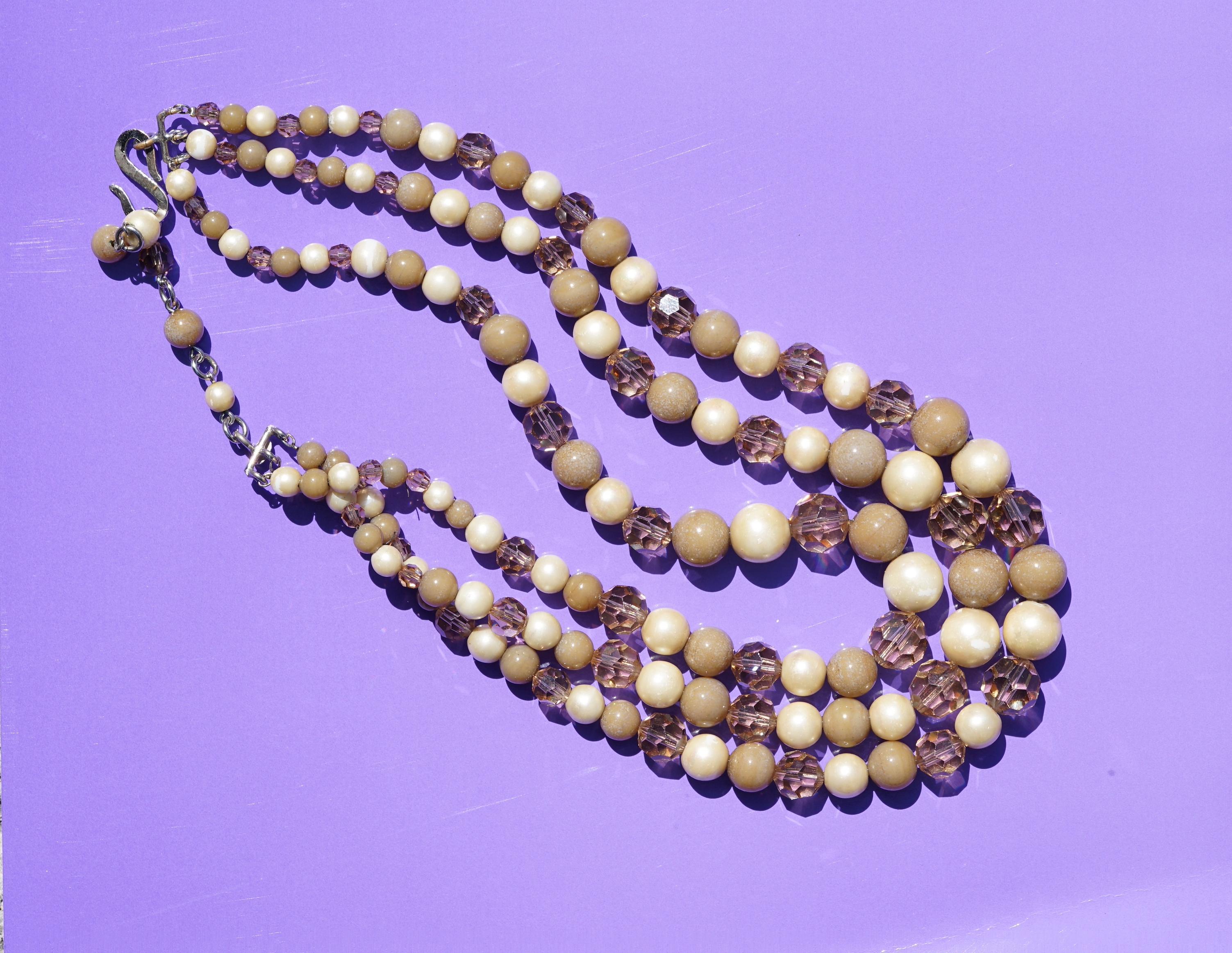 Collana girocollo di Christian Dior anni '60 In condizioni discrete in vendita a Kelkheim (Taunus), HE