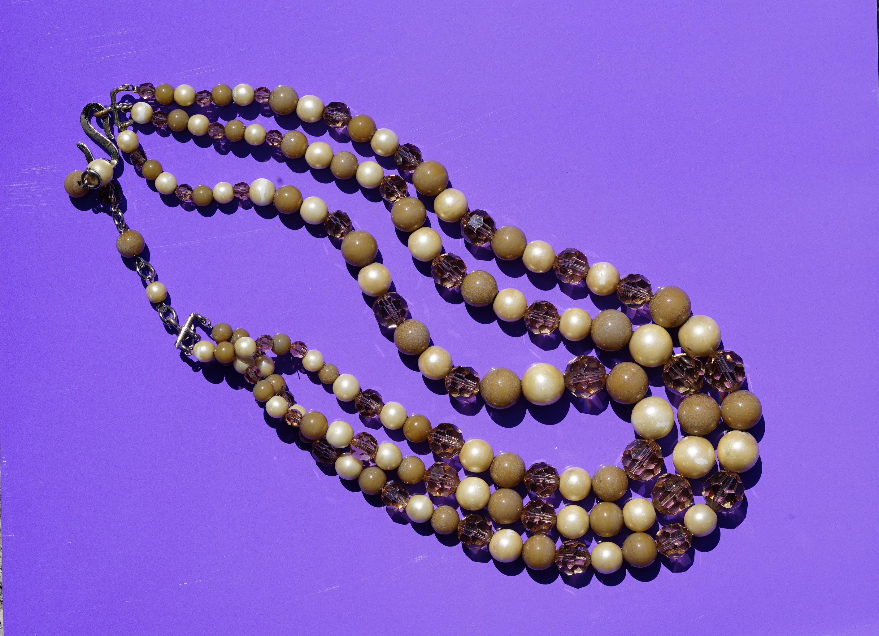 Metà XX secolo Collana girocollo di Christian Dior anni '60 in vendita