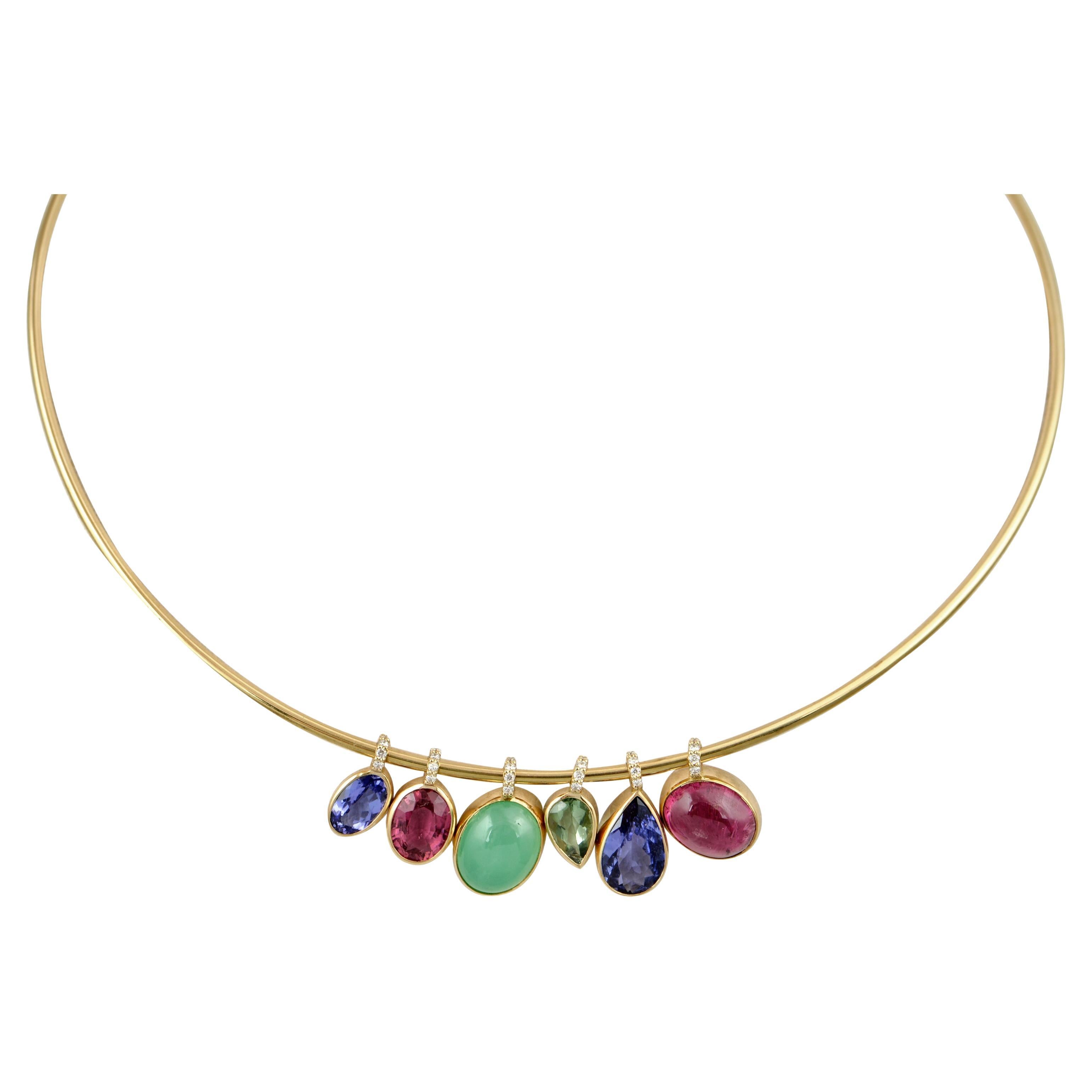 Collana girocollo in oro giallo 18 kt con diamanti e pietre colorate