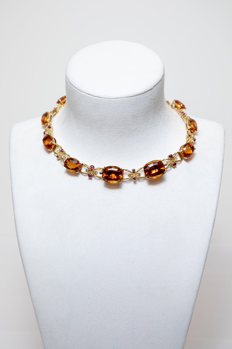 Choker Necklace in Yellow Gold, Orange Quartz, Diamonds and Rubies For Sale  at 1stDibs