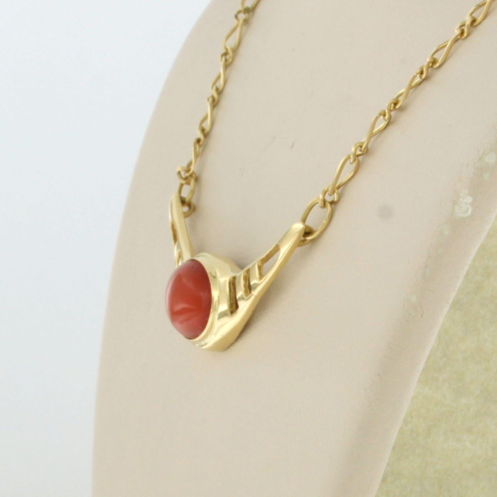 Women's Choker Necklace with Corallium Rubrum - 5.7 grams - 18k yellow gold For Sale