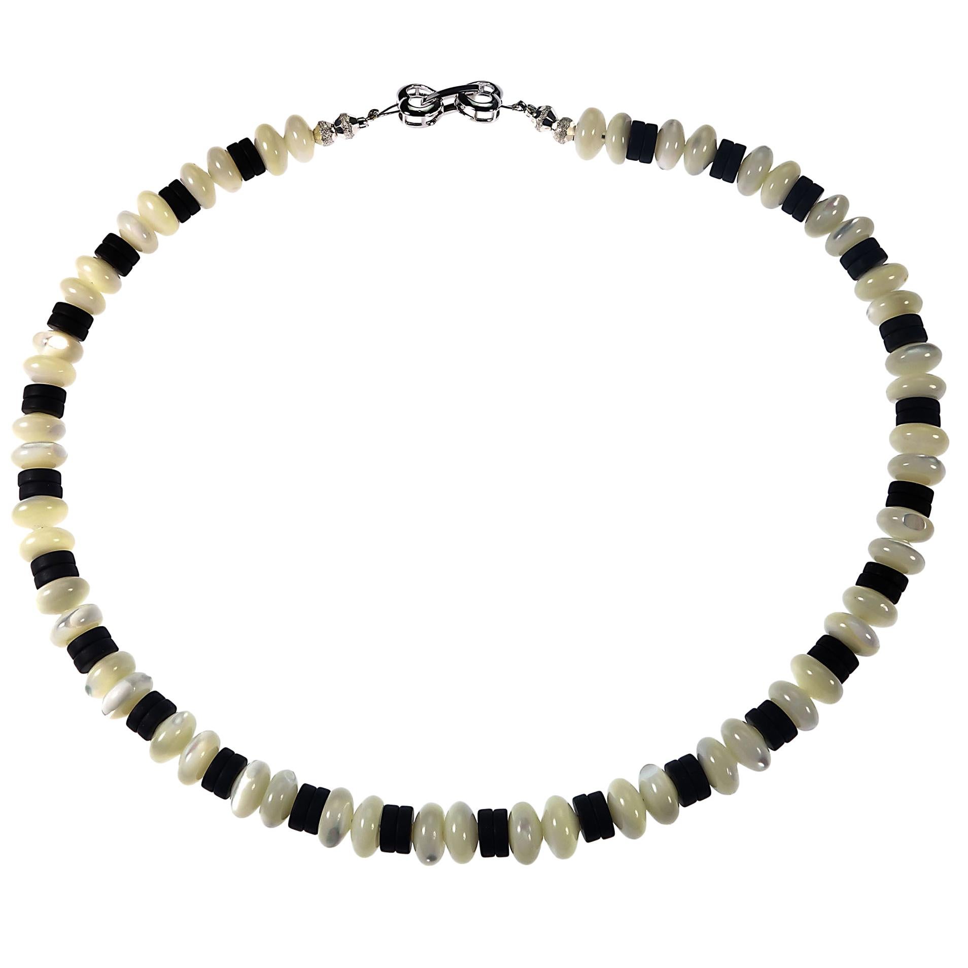 AJD 15 Zoll Choker aus Perlmutt und schwarzem Onyx   Tolles Geschenk!! (Perle) im Angebot