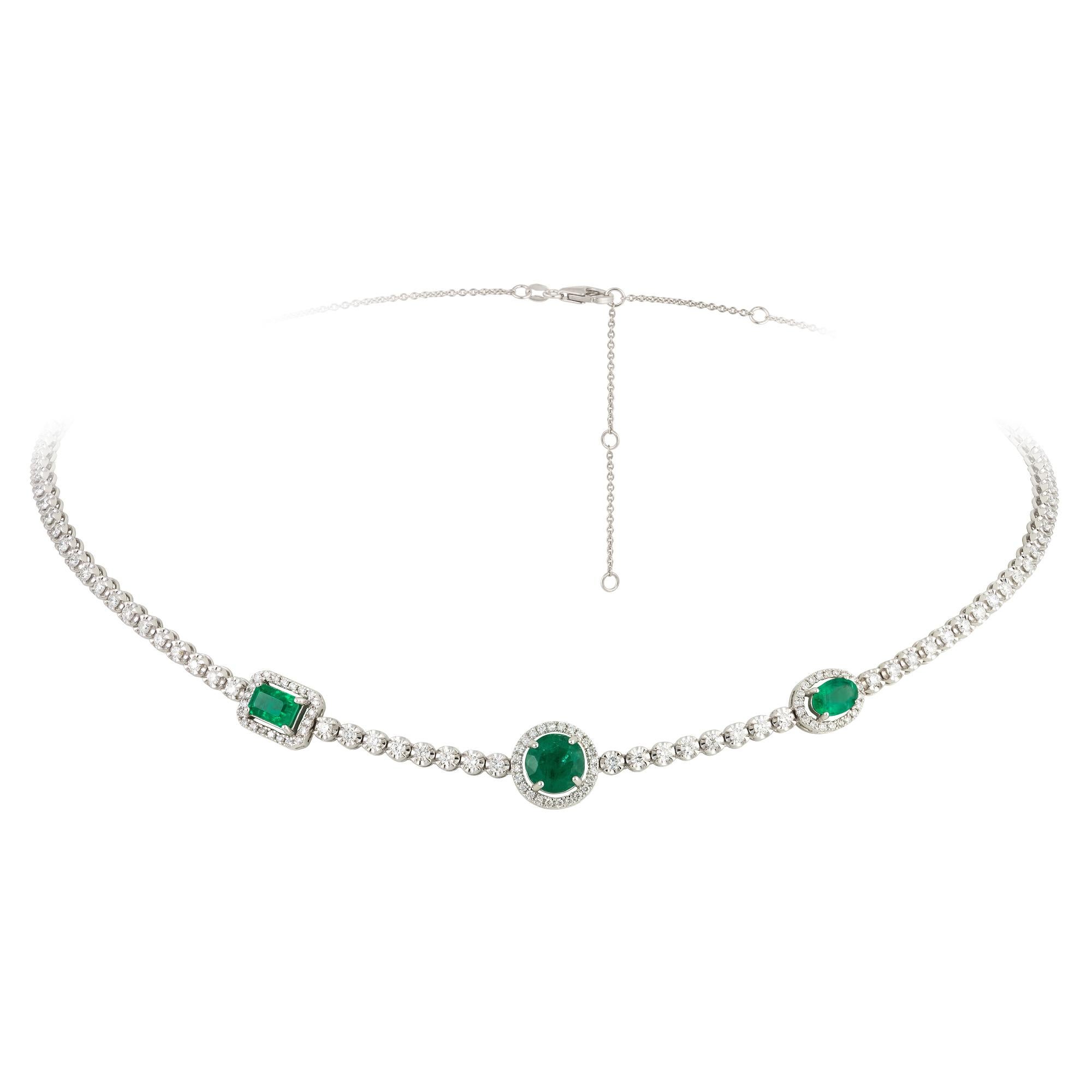 Choker-Halskette aus Weißgold mit 18 Karat Smaragd und Diamant für sie (Moderne) im Angebot