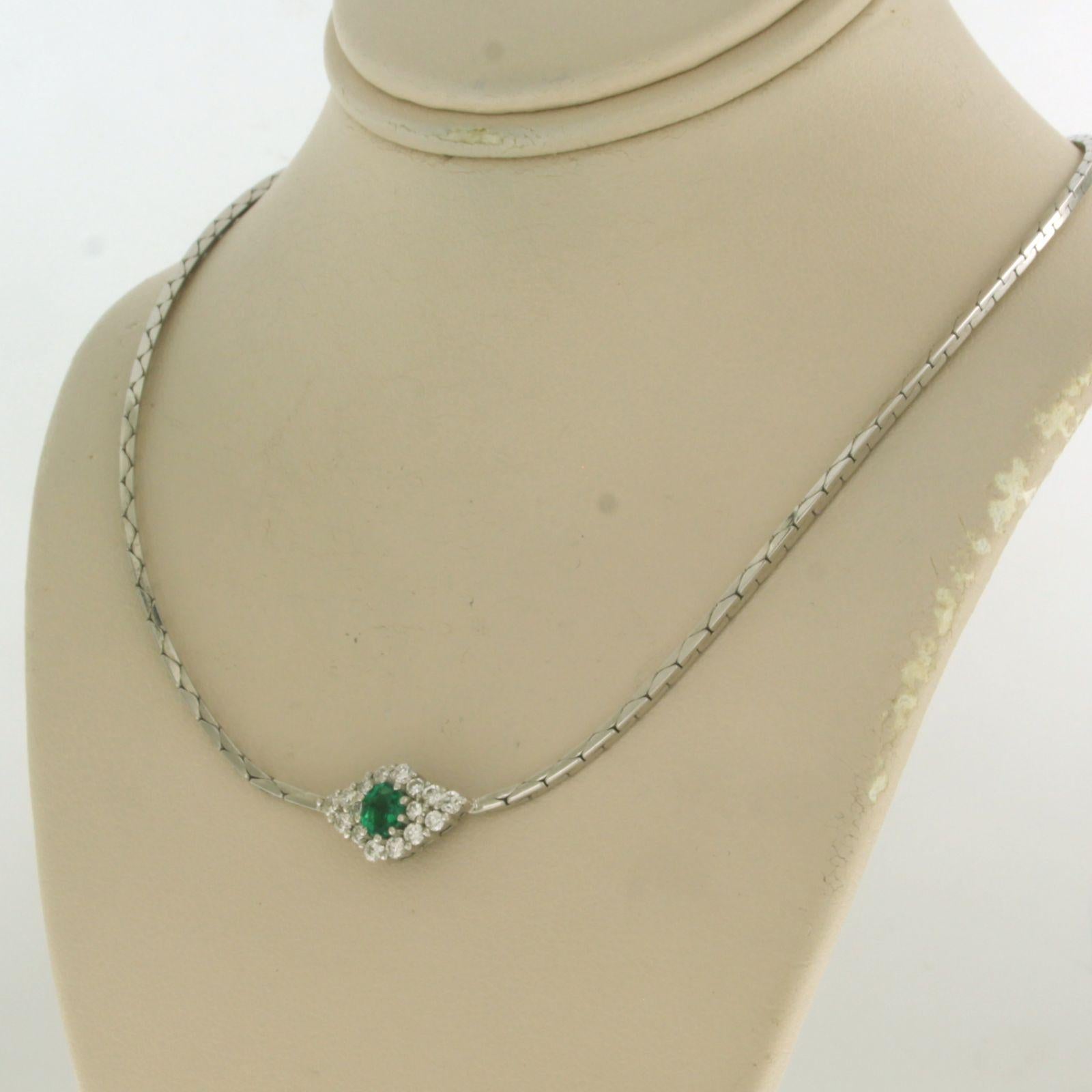 Brilliant Cut Choker with emerald and diamonds 18k white gold For Sale